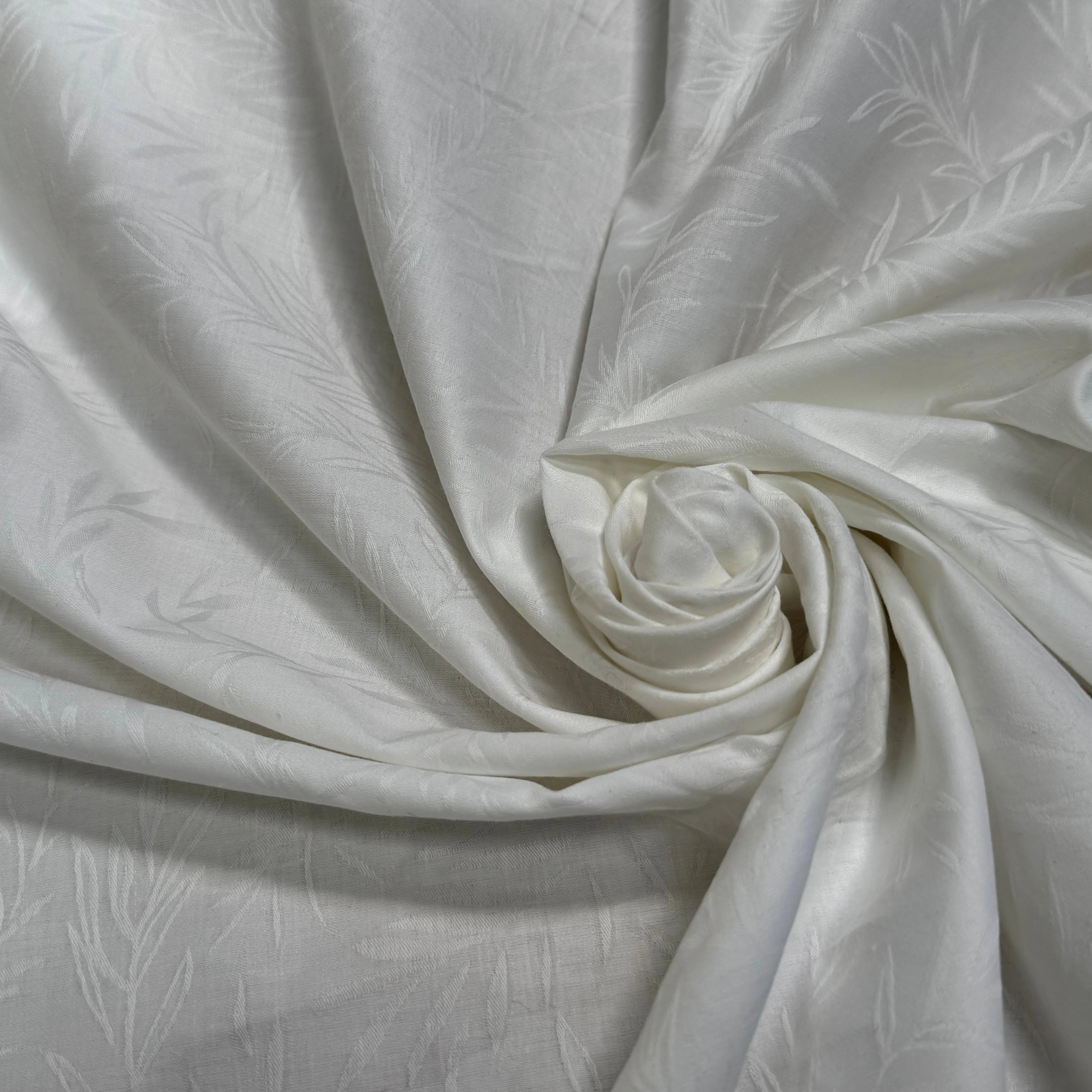 COTON JACQUARD DAMASSÉ BLANC CASSÉ MOTIFS FLORAUX 280 DE LAIZE SOFT TOUCHÉ - My Little Coupon