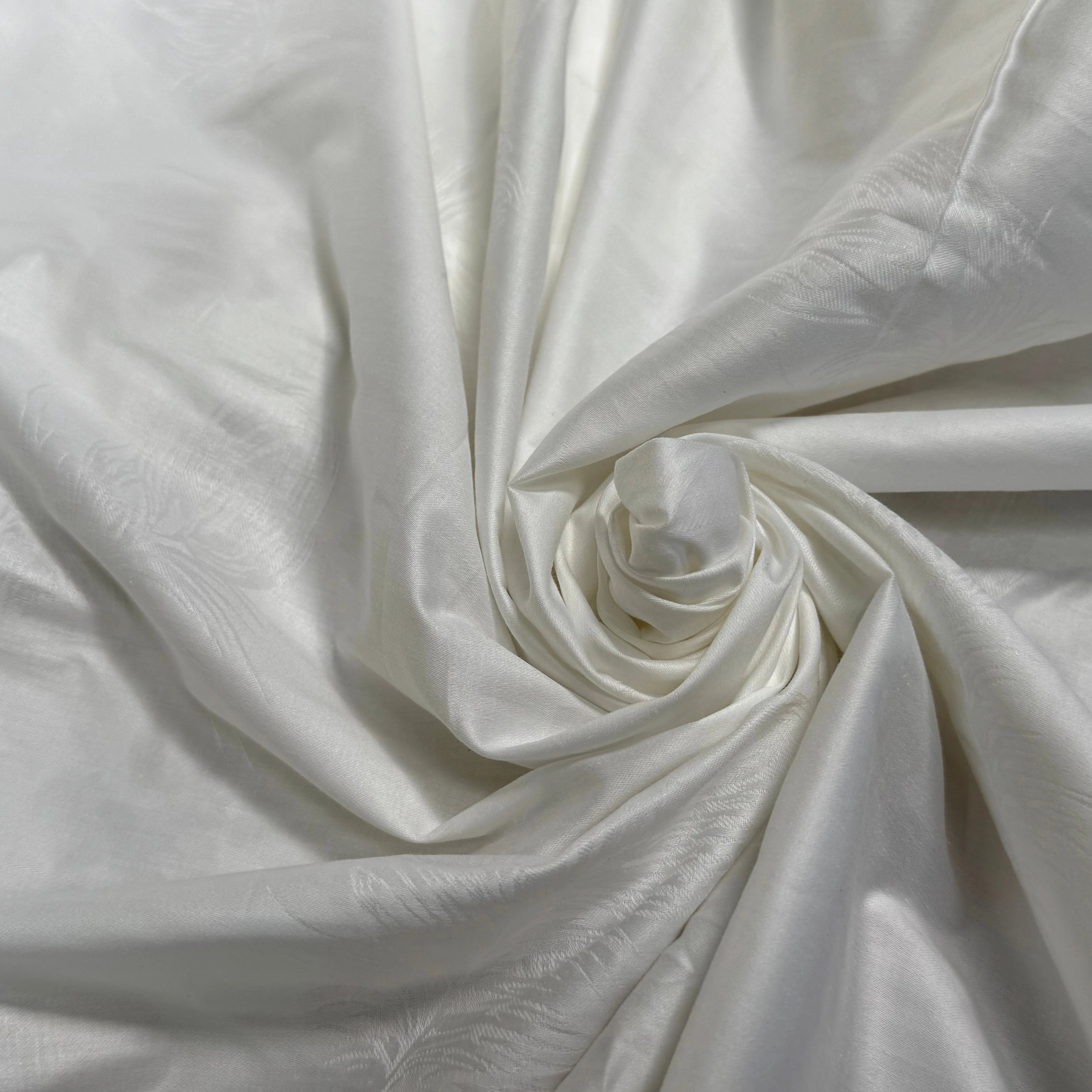 COTON JACQUARD DAMASSÉ BLANC MOTIFS PLUMES 280 DE LAIZE SOFT TOUCHÉ LÉGÈREMENT SATINÉ - My Little Coupon