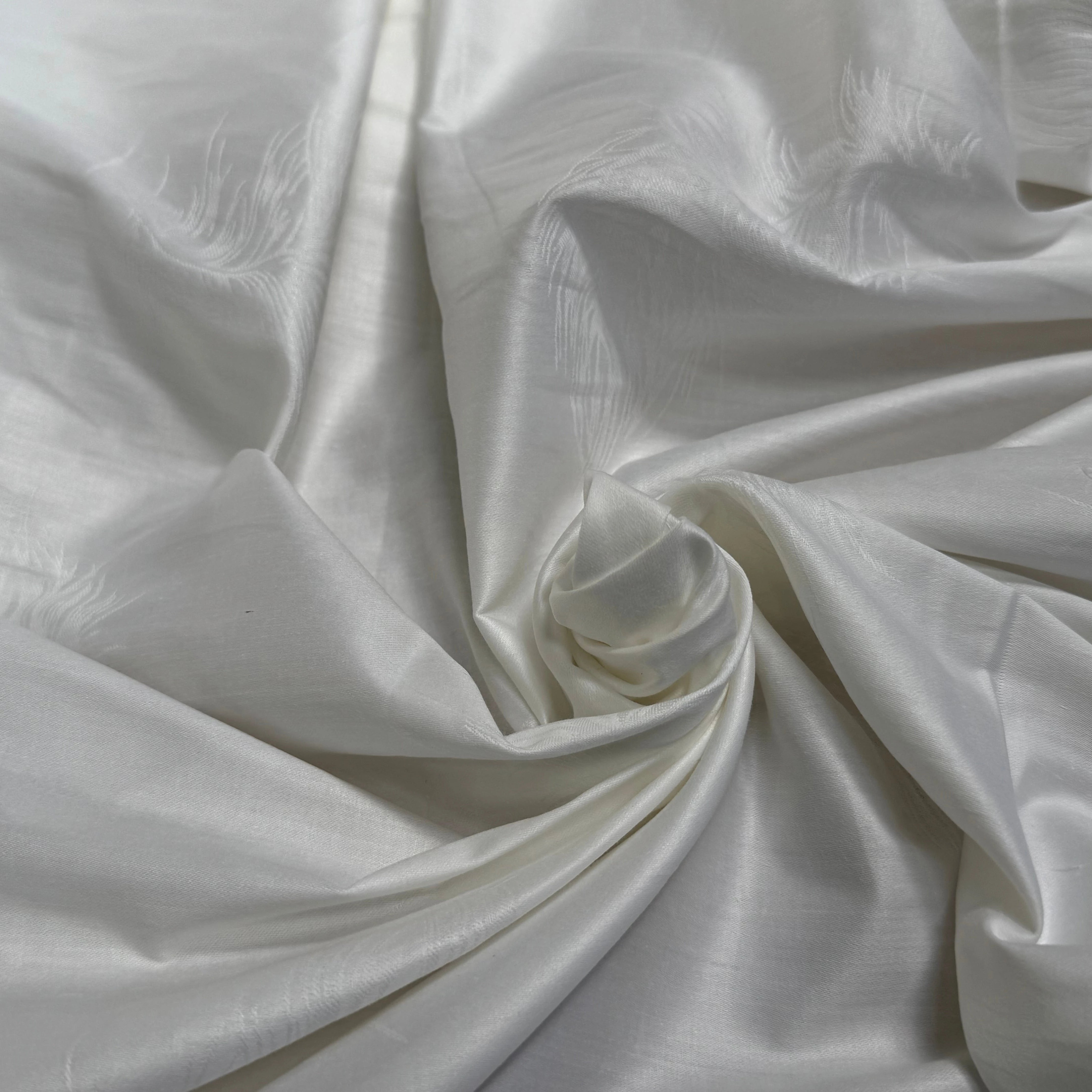 COTON JACQUARD DAMASSÉ BLANC MOTIFS PLUMES 280 DE LAIZE SOFT TOUCHÉ LÉGÈREMENT SATINÉ - My Little Coupon