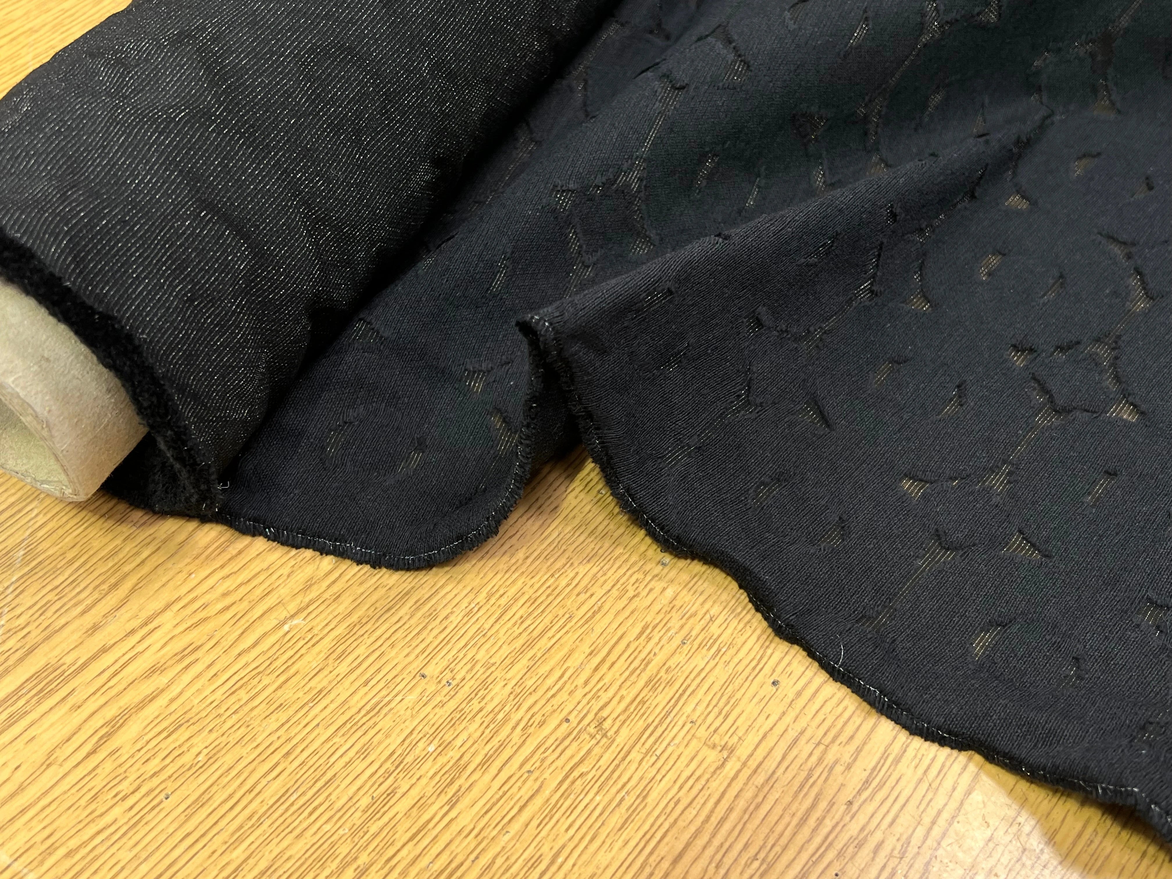 COTON JACQUARD DÉVORÉE NOIR CICULAIRE VISCOSE 5% MÉTAL - My Little Coupon