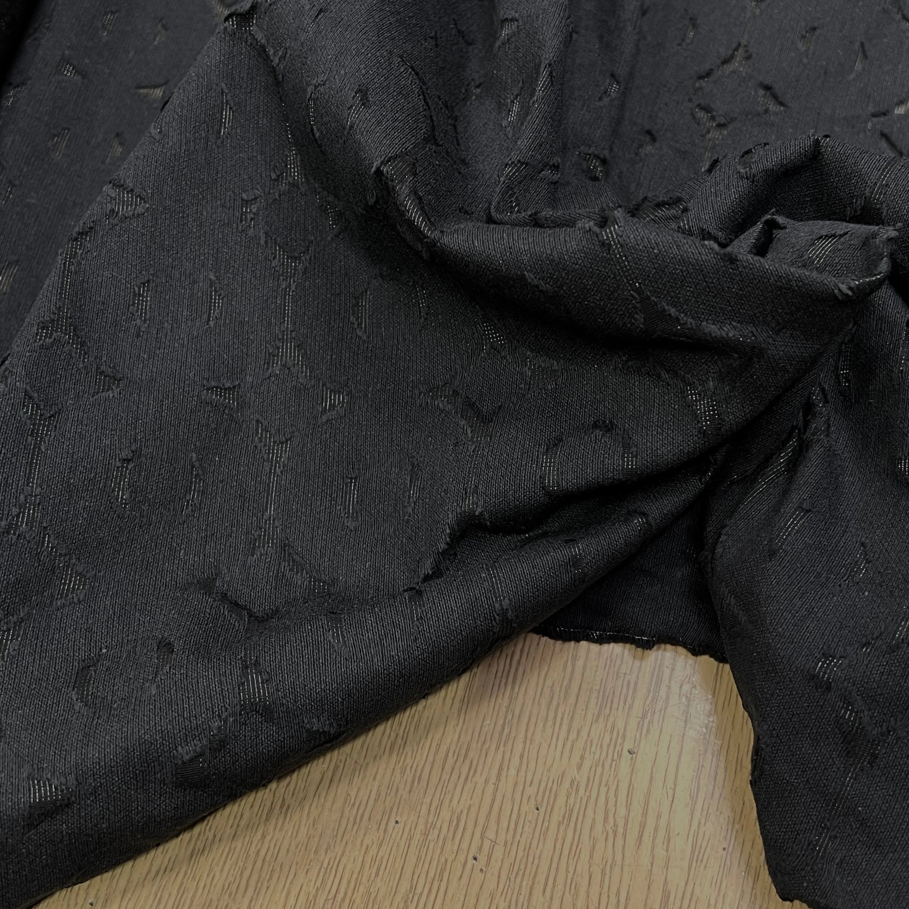 COTON JACQUARD DÉVORÉE NOIR CICULAIRE VISCOSE 5% MÉTAL - My Little Coupon