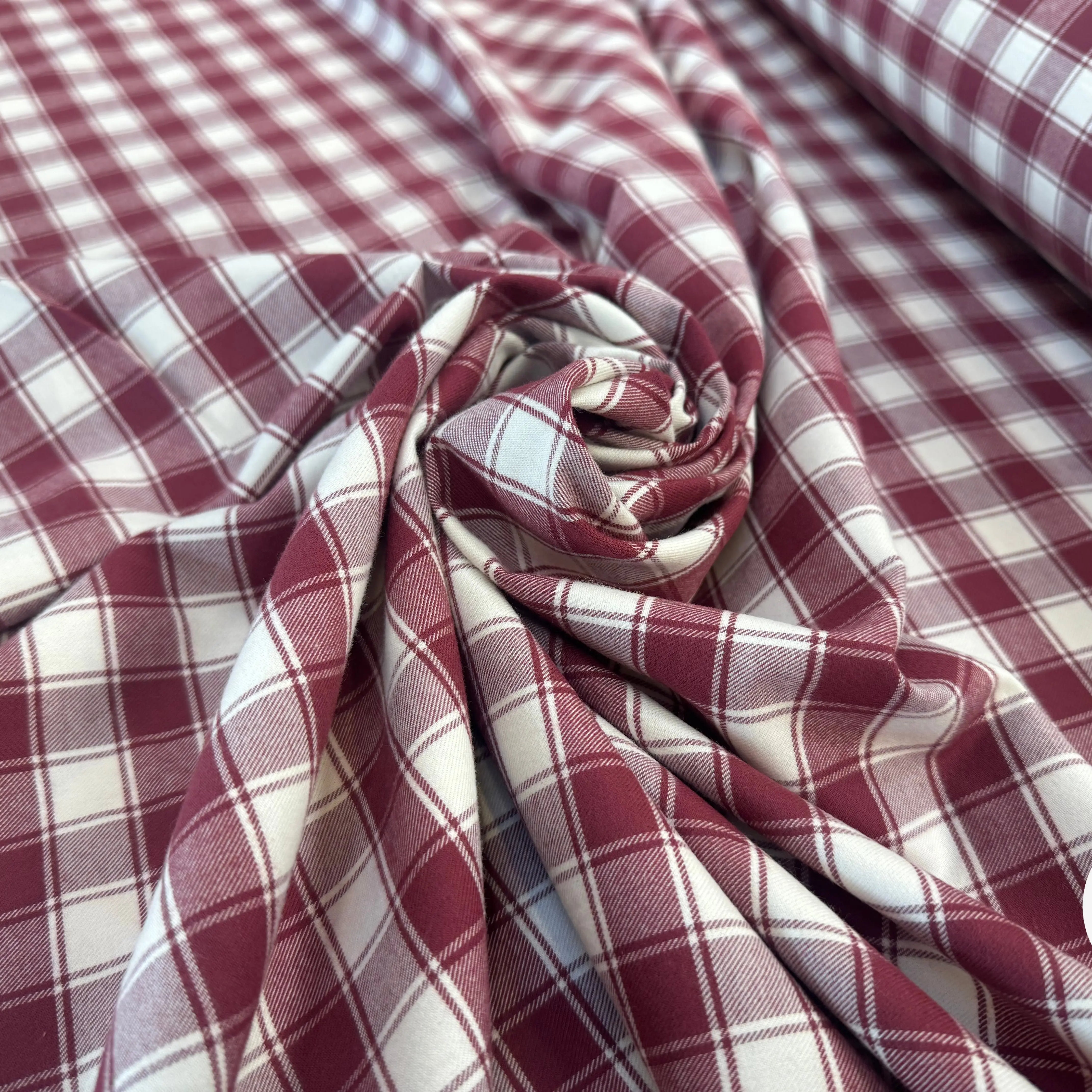 COTON TRAPPEUR A CARREAUX BLANC ET ROUGE - My Little Coupon