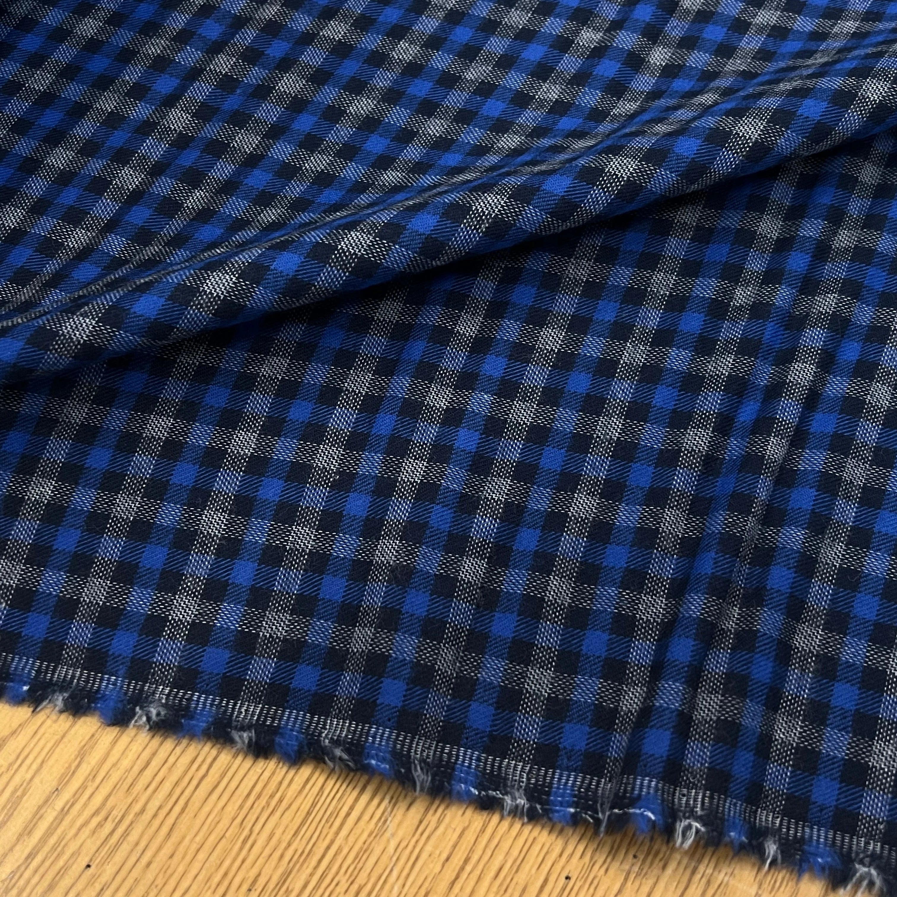 COTON TRAPPEUR CARREAUX BLEU NOIR GRIS - My Little Coupon