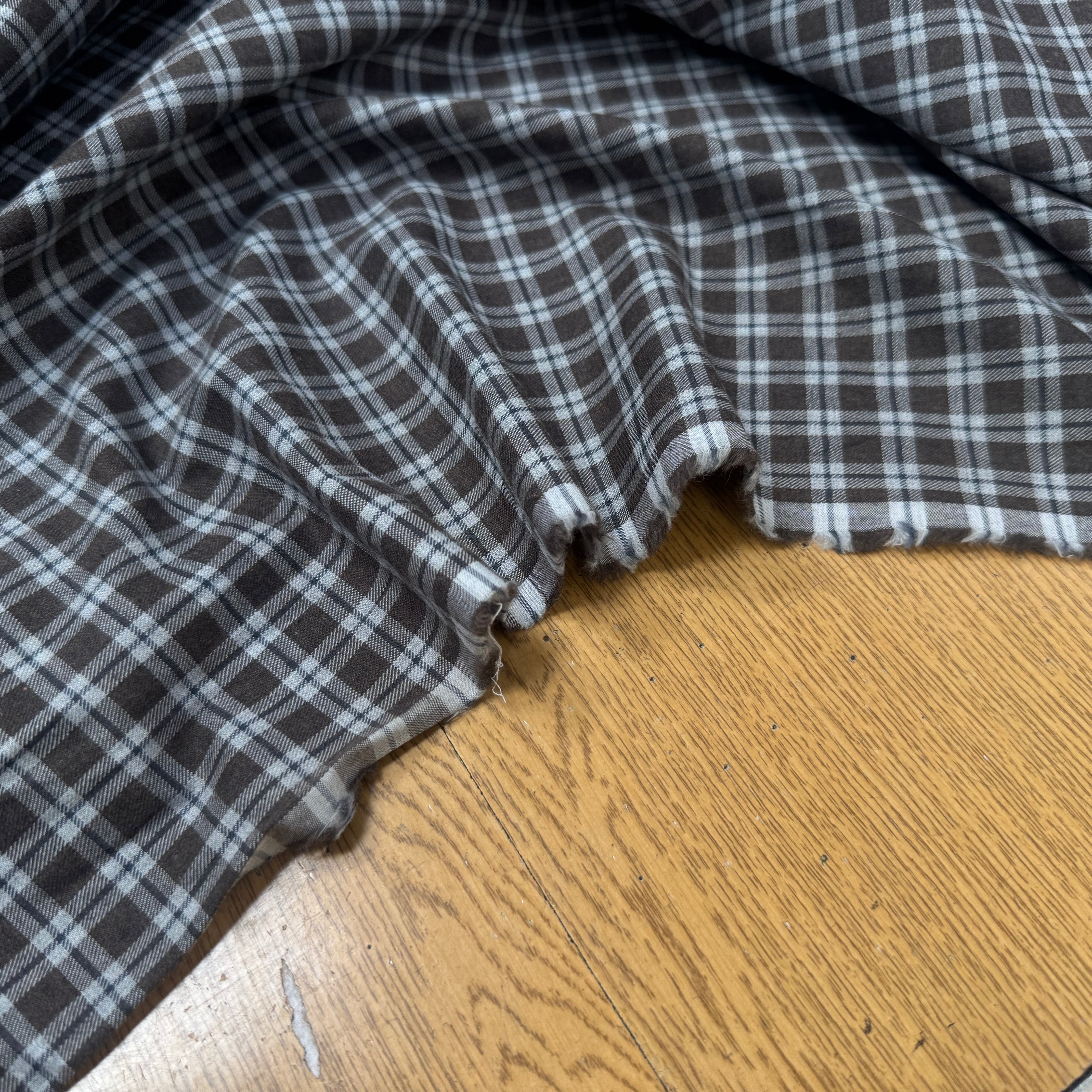 COTON TRAPPEUR CARREAUX MARRRON KAKI ET BLANC - My Little Coupon