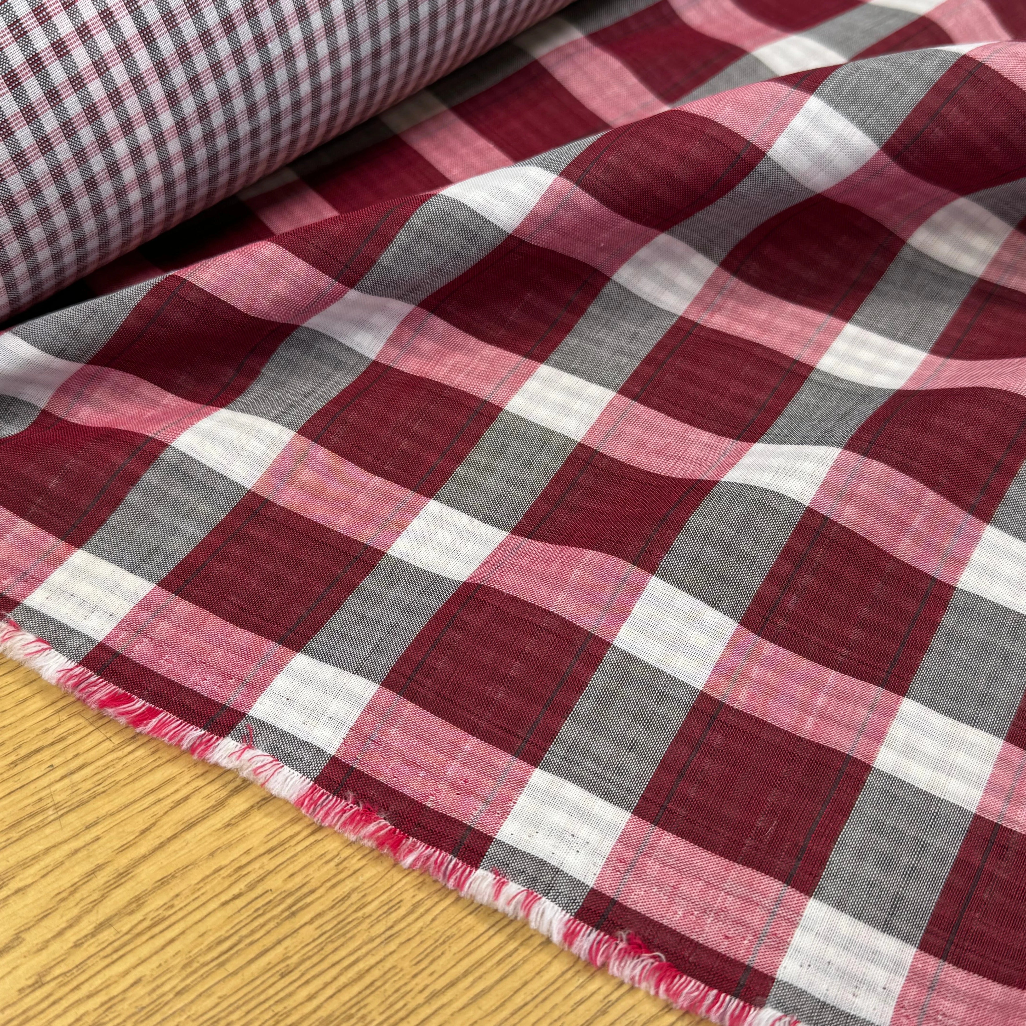 COTON VICHY REVERSIBLE À CARREAUX BORDEAUX BLANC GRIS - My Little Coupon