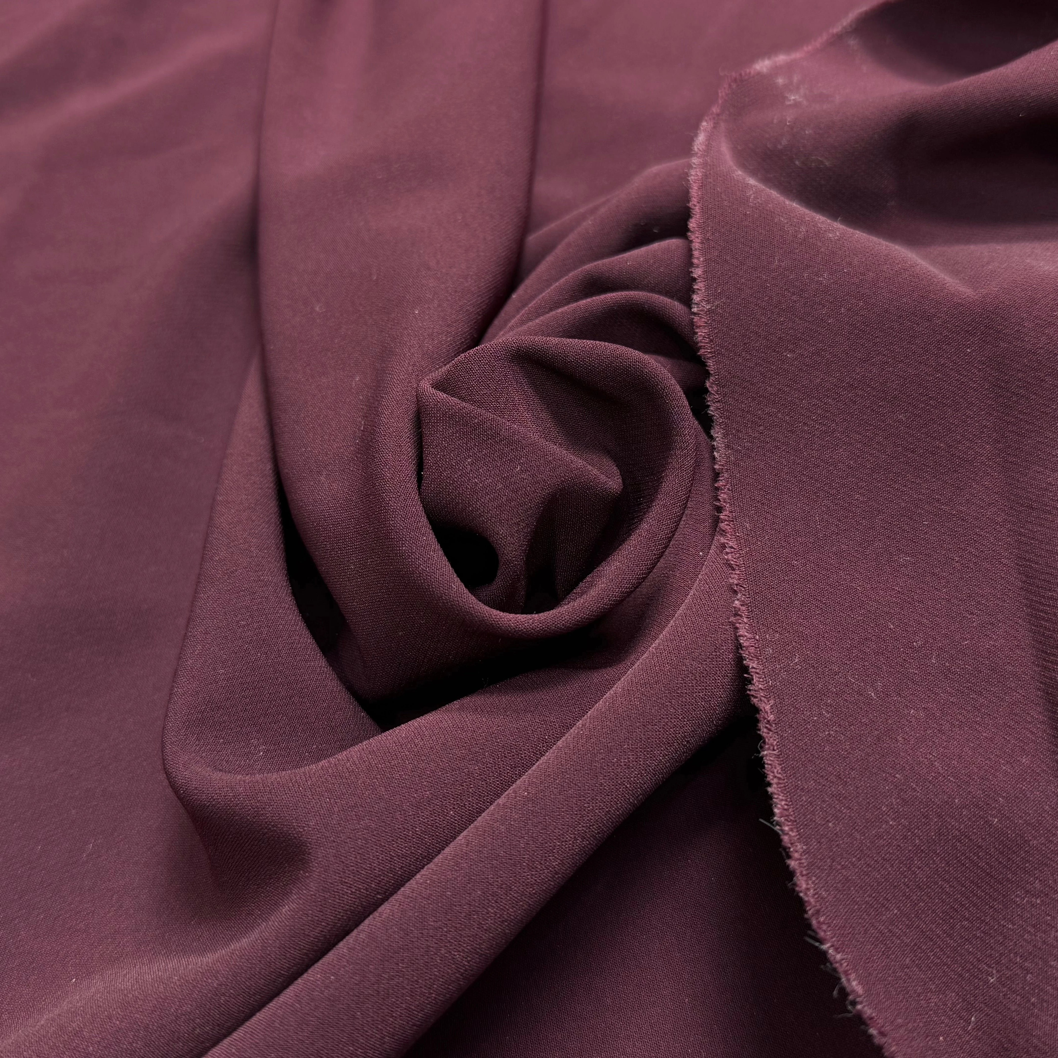 CREPE BEAU TOMBÉ BURGUNDY STRETCH - My Little Coupon