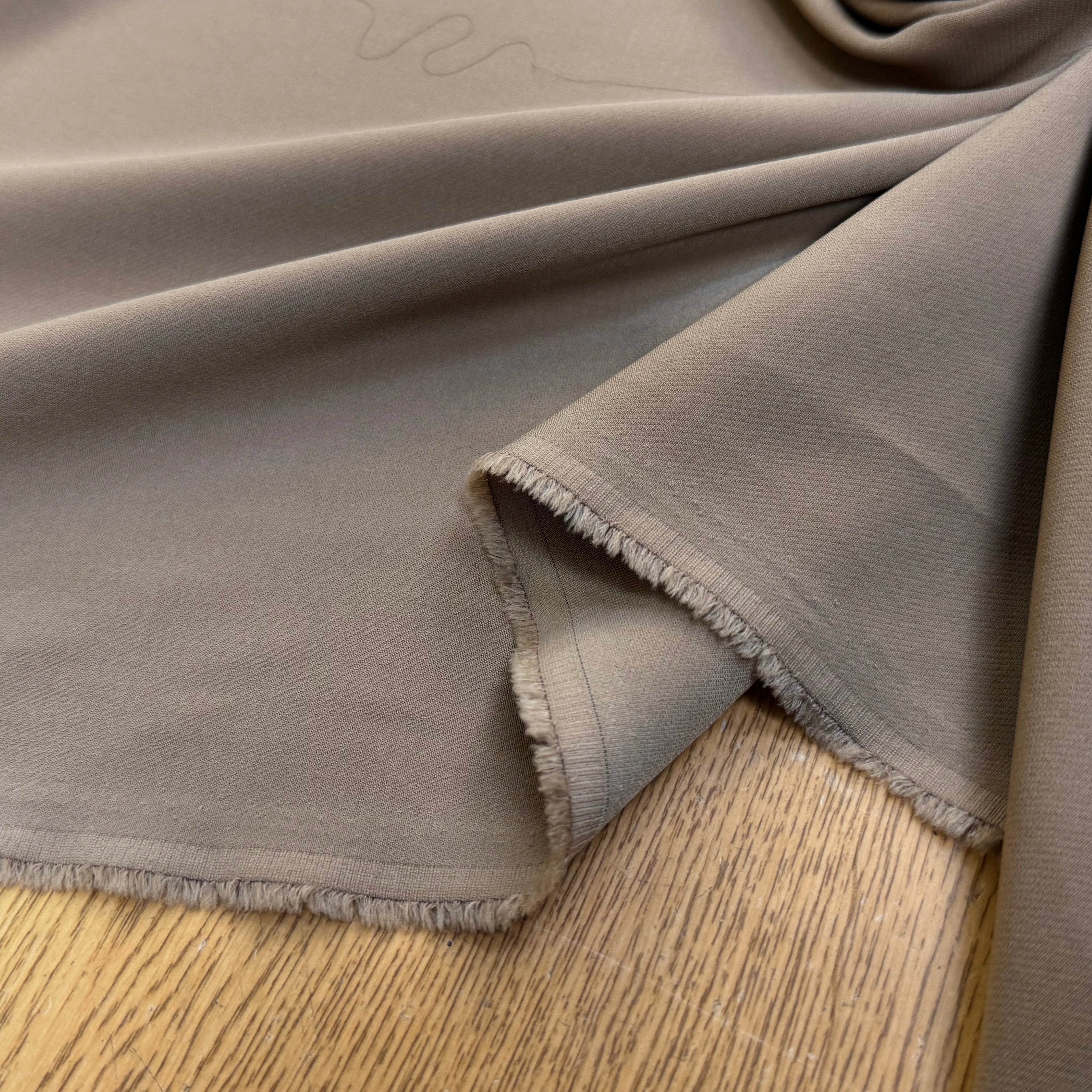CREPE BEAU TOMBÉ FAUVE STRETCH - My Little Coupon