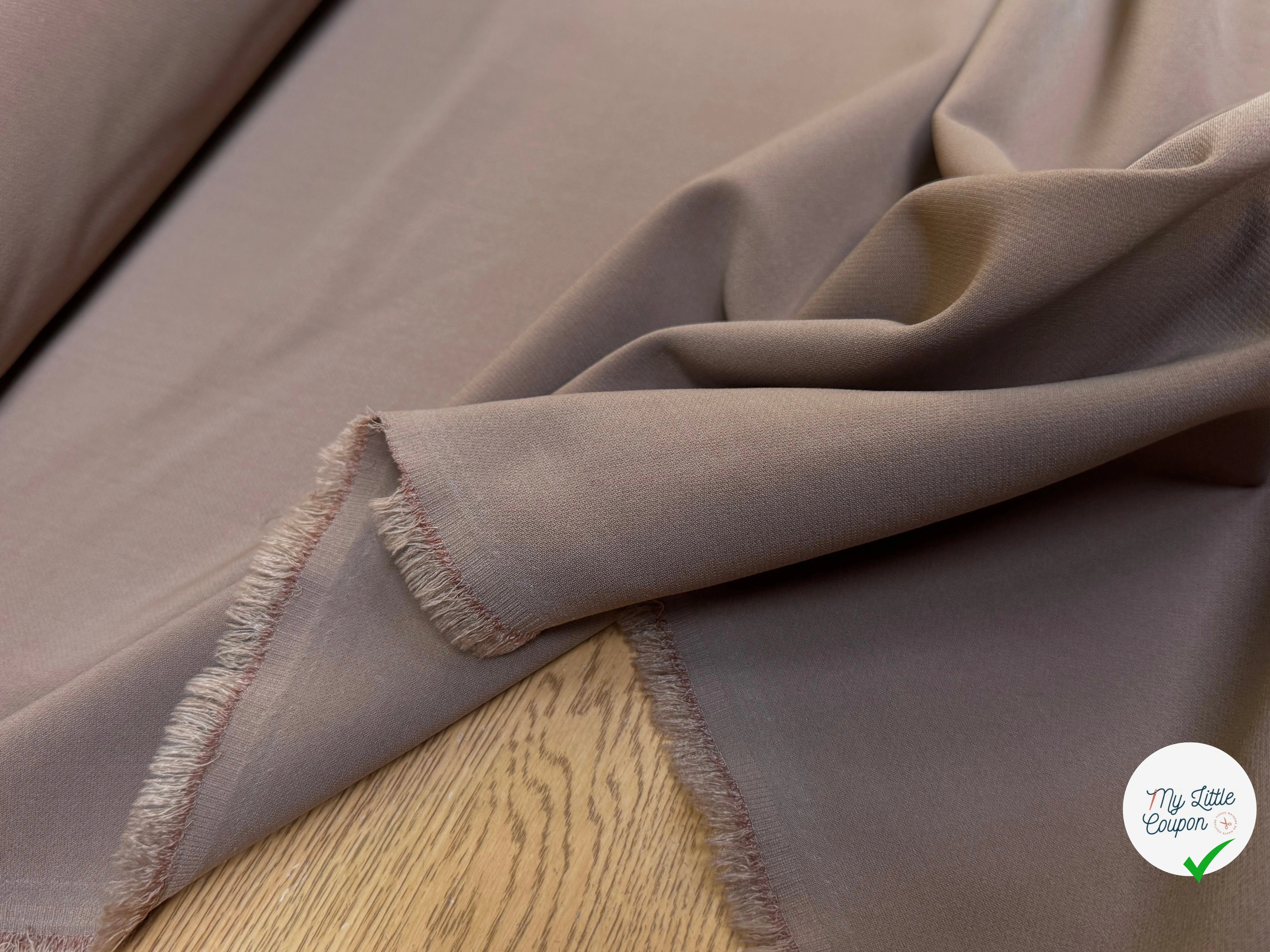 CREPE BEAU TOMBÉ LIGHT MOCHA STRETCH - My Little Coupon