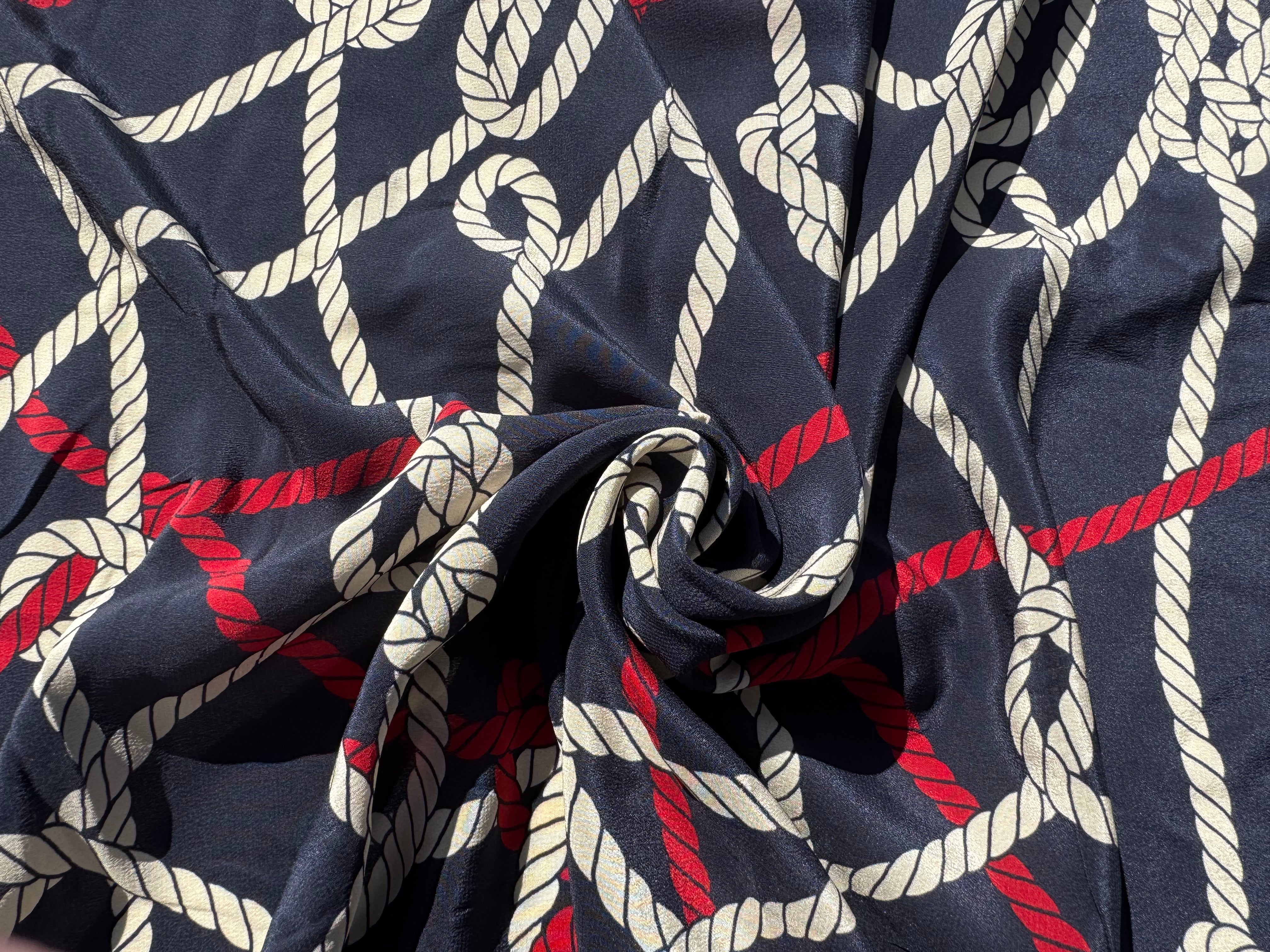 CREPE DE CHINE 100% SOIE NAVY MOTIFS NOEUDS - My Little Coupon