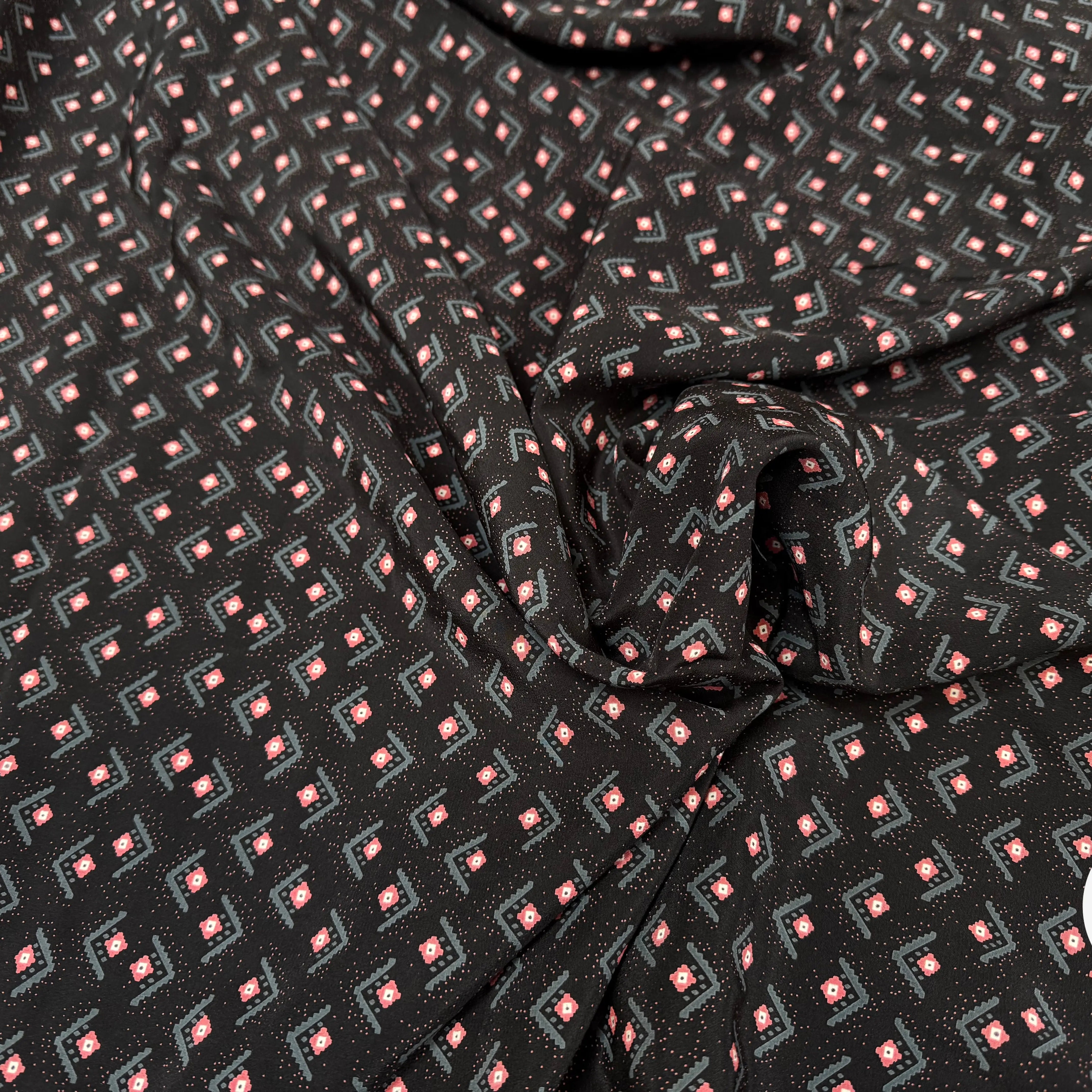 CREPE DE CHINE SOIE DELHI PRINT 16 MOMME NOIR - My Little Coupon