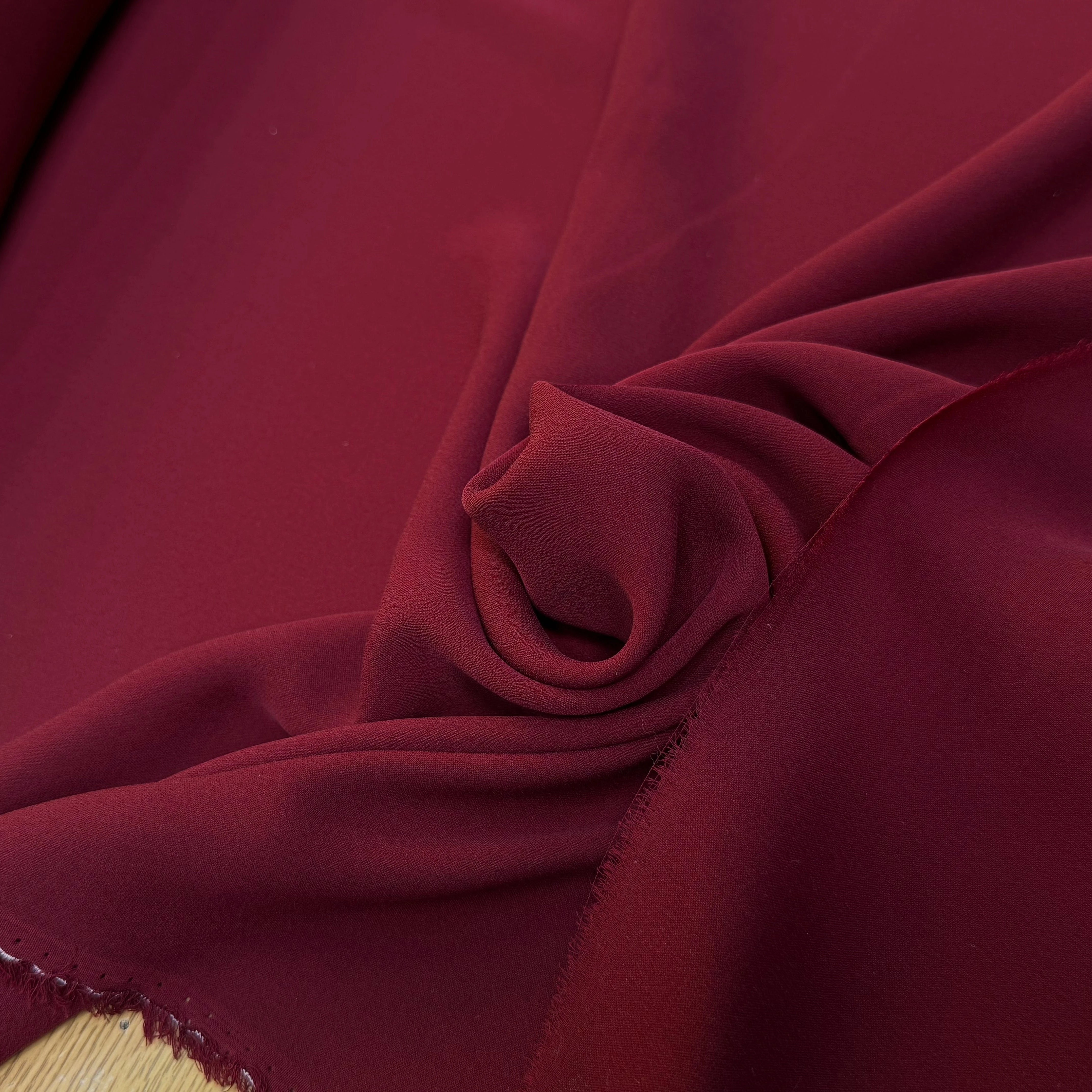 CREPE DE CHINE SOIE DOUBLE GEORGETTE BORDEAUX FLUIDE - My Little Coupon