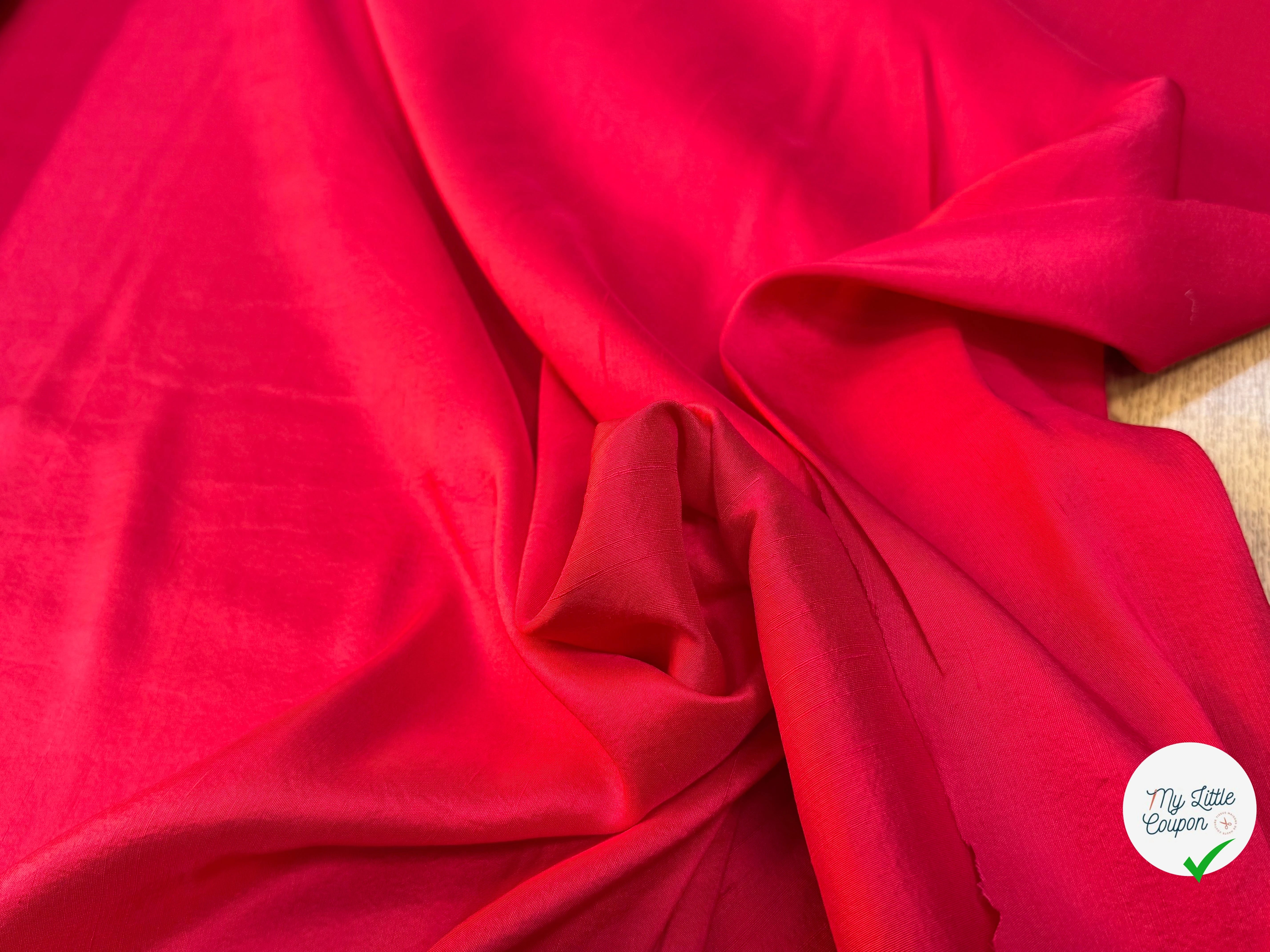 CREPE DE SOIE FLUIDE LÉGÈREMENT SATINÉ ROUGE TEXTURÉ SHANTUNG COUTURE - My Little Coupon