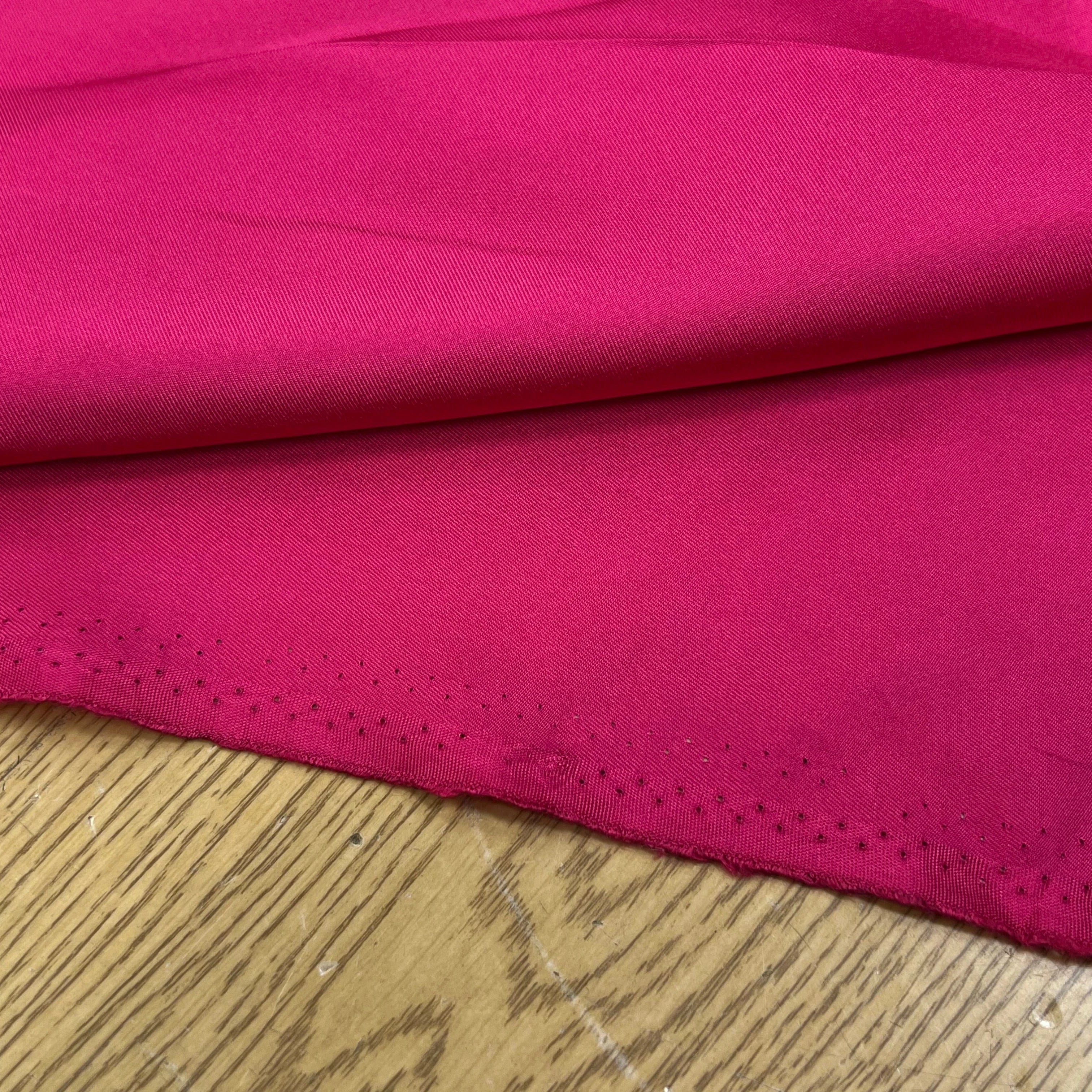 CREPE DE SOIE ROSE 100% SOIE 140CM - My Little Coupon