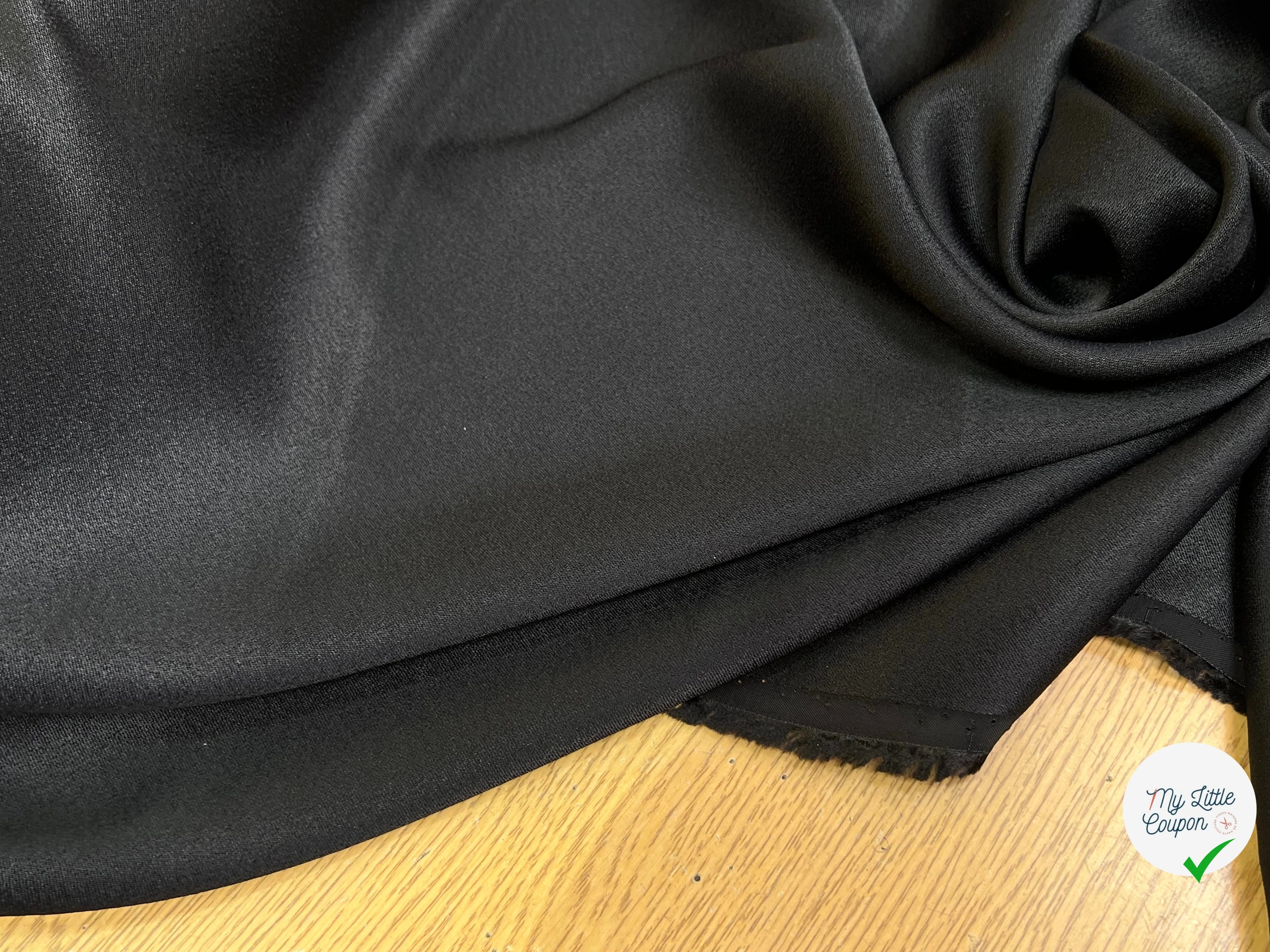 CREPE ENVERS SATIN 100% VISCOSE NOIR TOMBÉ FLUIDE - My Little Coupon