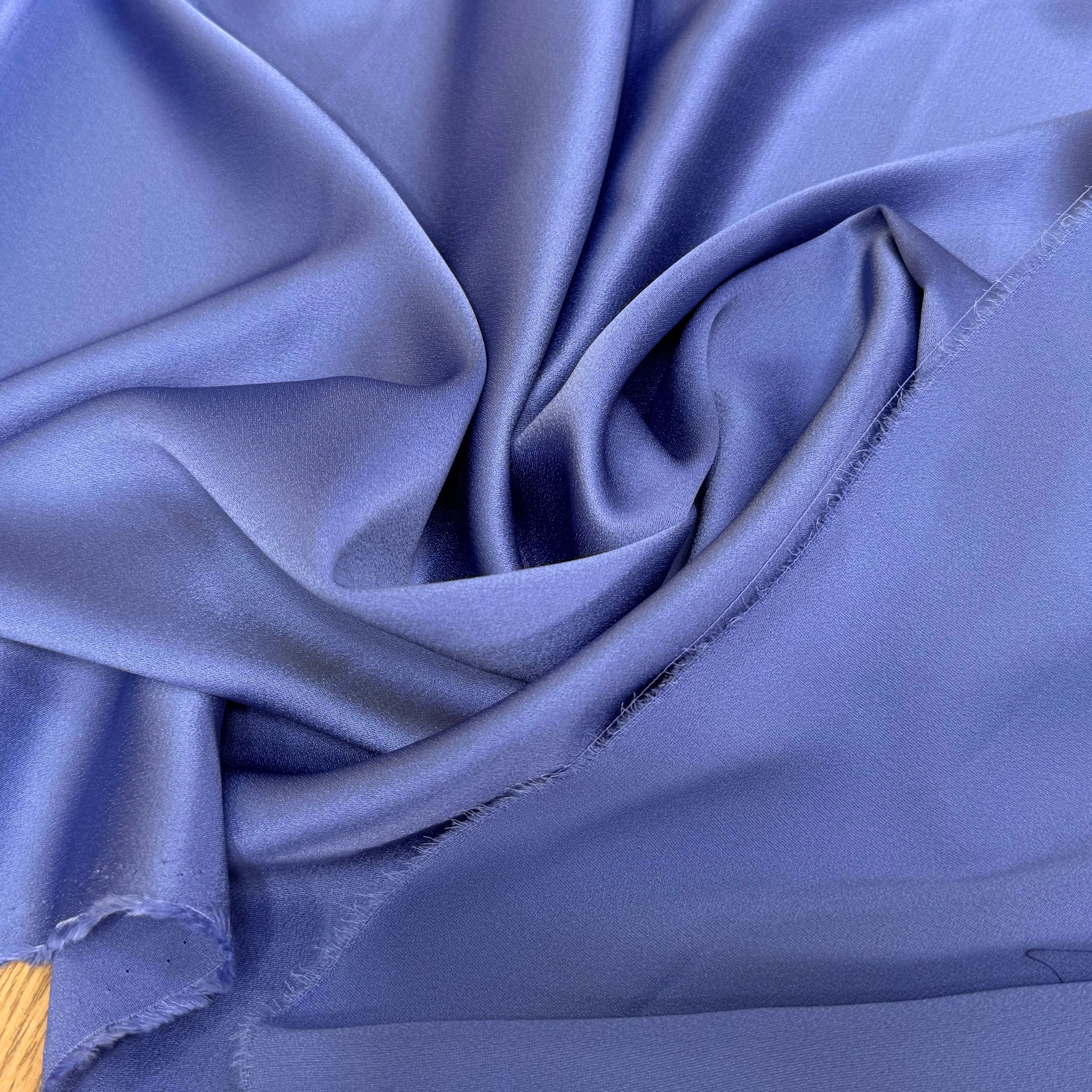 CREPE ENVERS SATIN ACETATE VISCOSE LILAC TOMBÉ SUBLIME - My Little Coupon