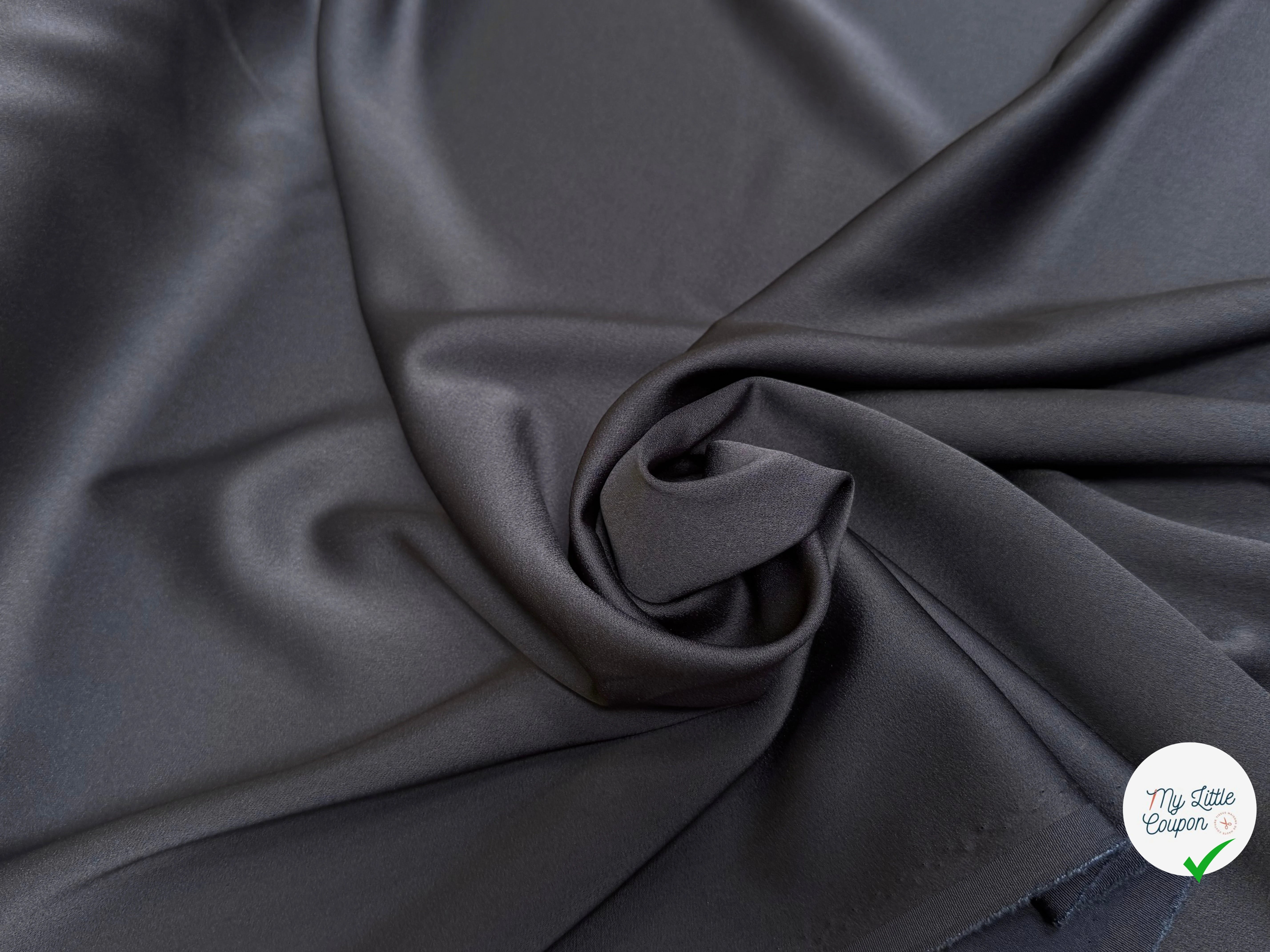 CREPE ENVERS SATIN BLEU MARINE 68% ACETATE - My Little Coupon