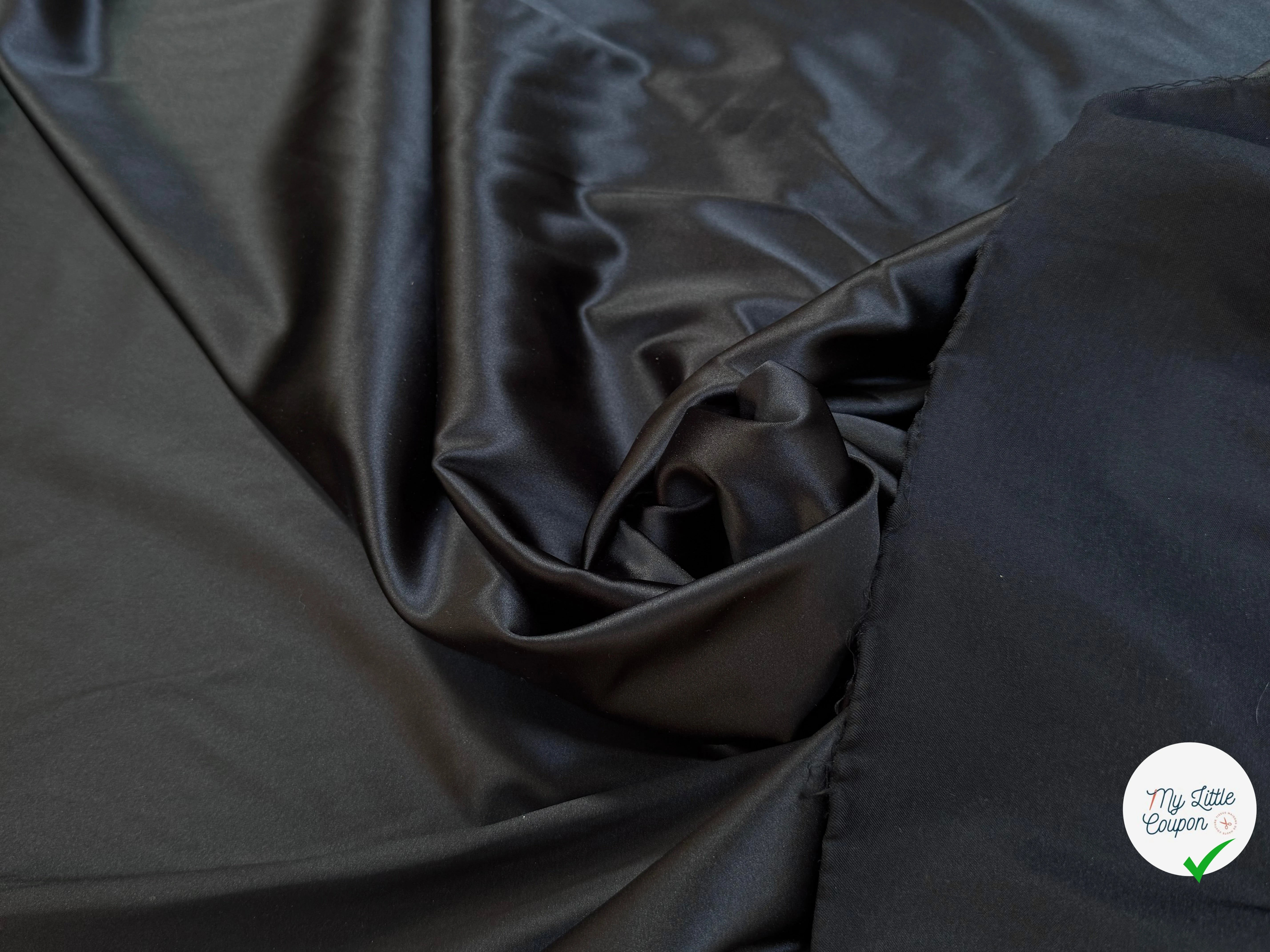 CREPE ENVERS SATIN FLUIDE NOIR 32% ACETATE - My Little Coupon