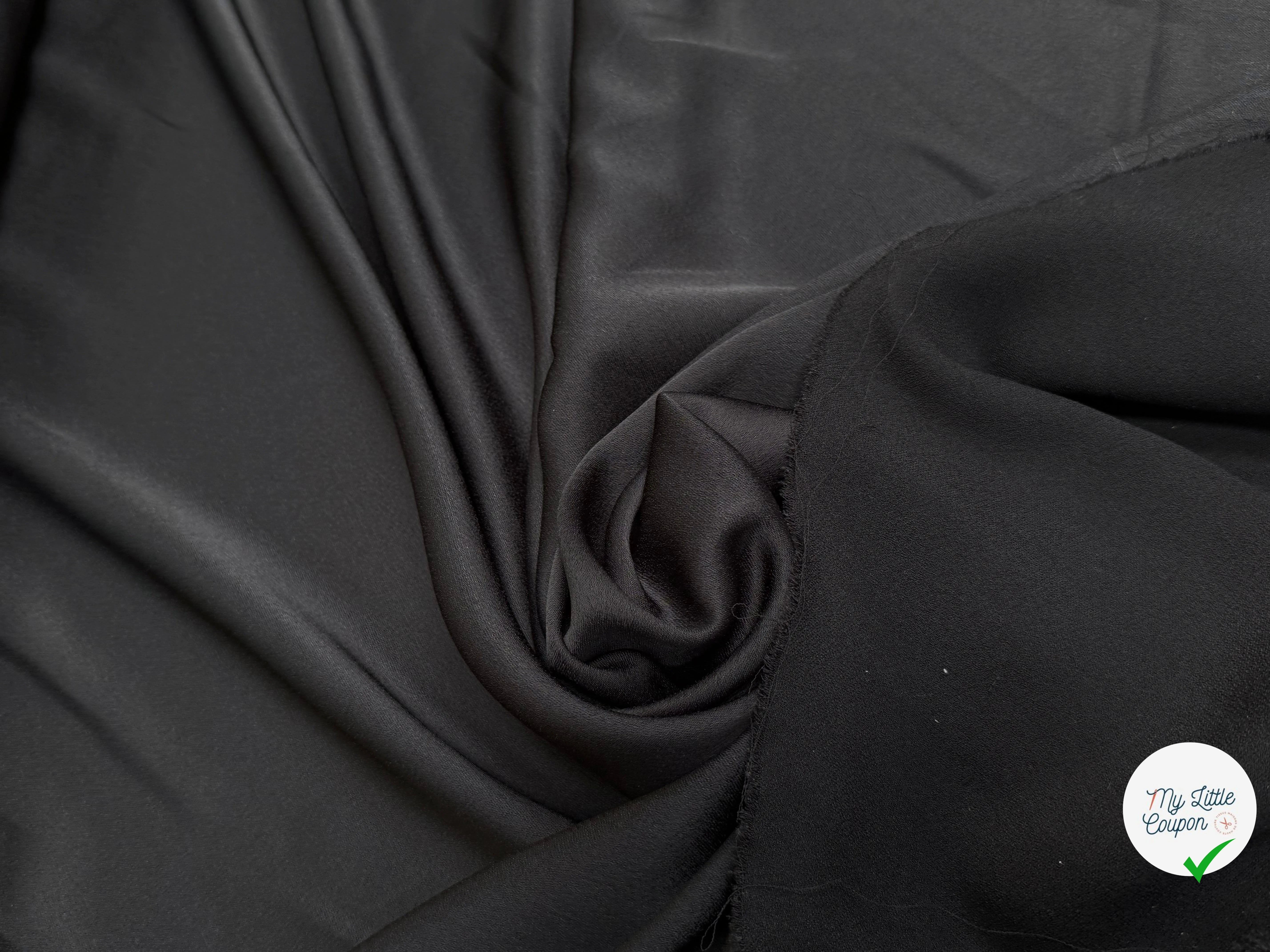 CREPE ENVERS SATIN LOURD TRÈS BEAU TOMBÉ NOIR 390 - My Little Coupon