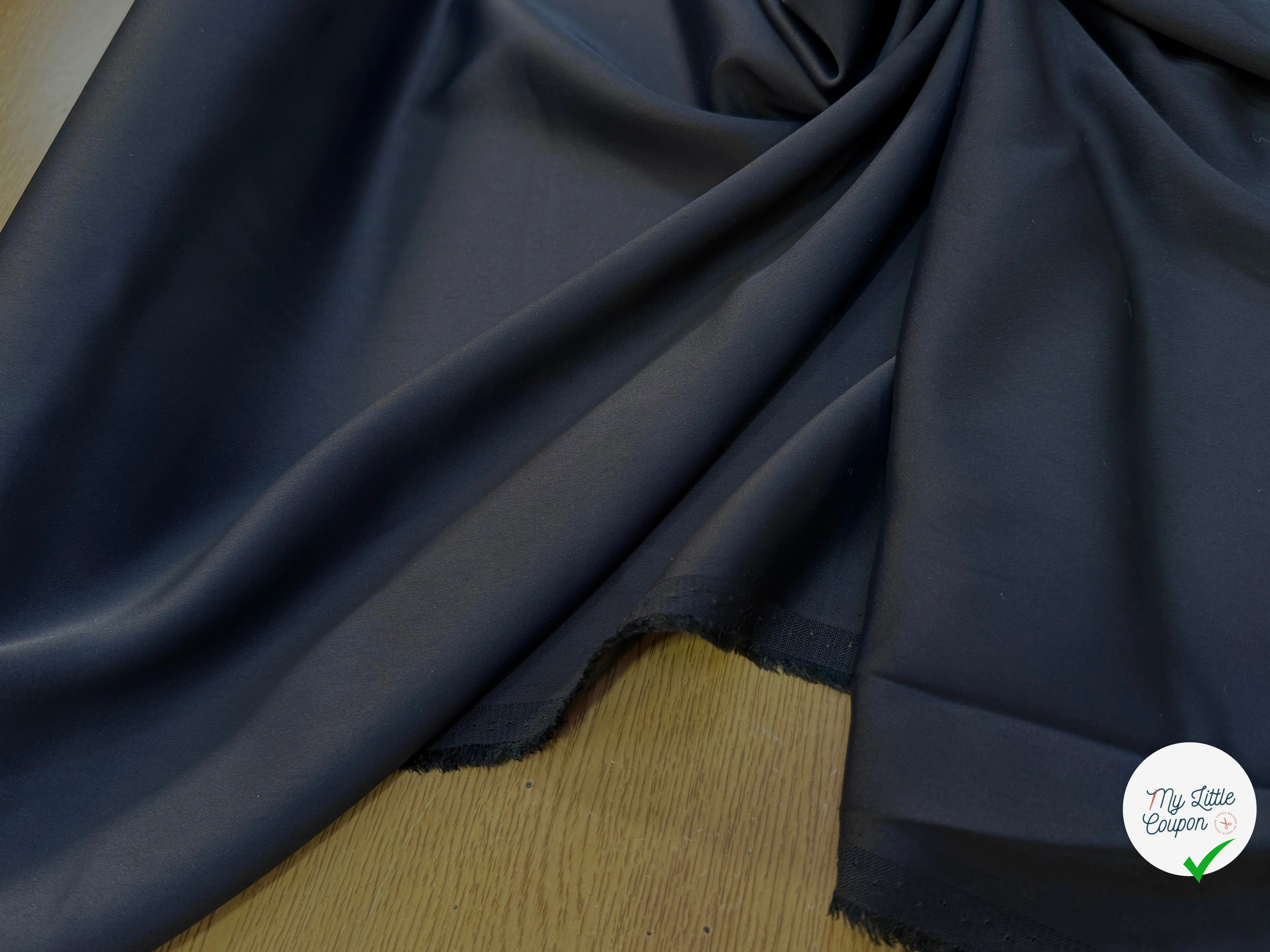 CREPE ENVERS SATIN STRETCH NOIR/MARINE FONCÉ BEAU TOMBÉ - My Little Coupon