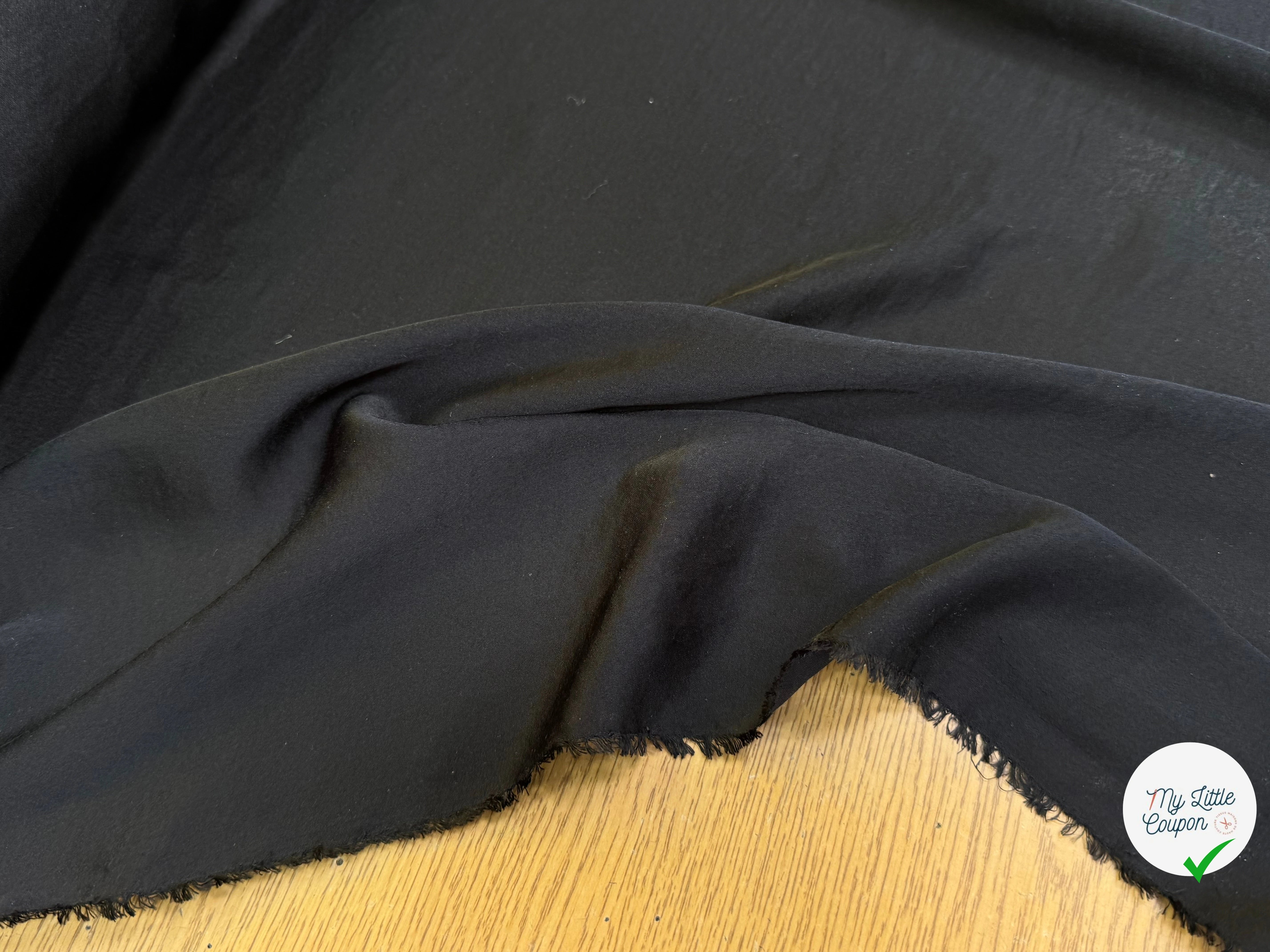 CREPE ENVERS SATIN SUPER FLUIDE NOIR 160 - My Little Coupon