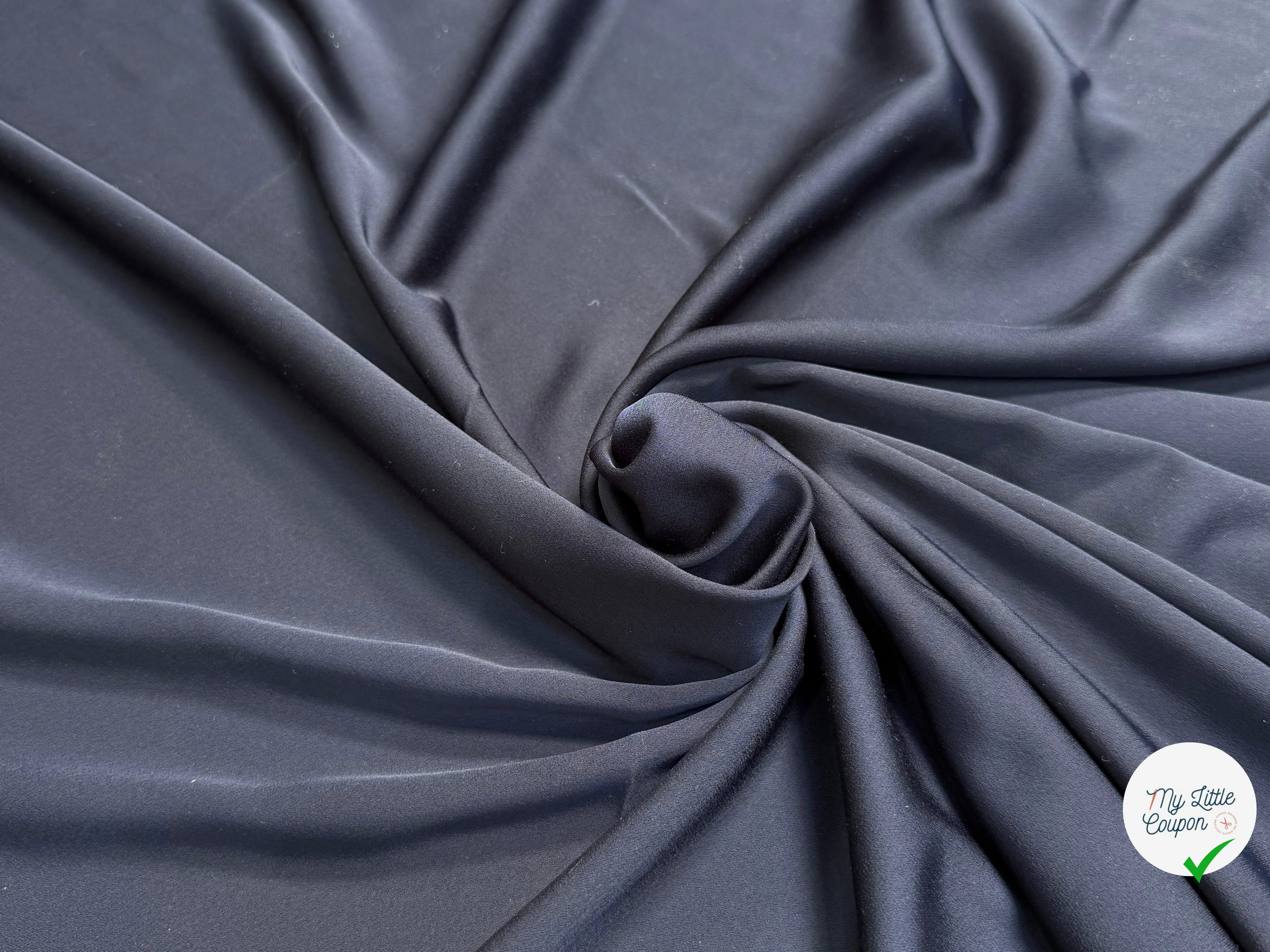 CREPE ENVERS SATIN SUPERBE TOMBÉ MARINE FONCÉ - My Little Coupon