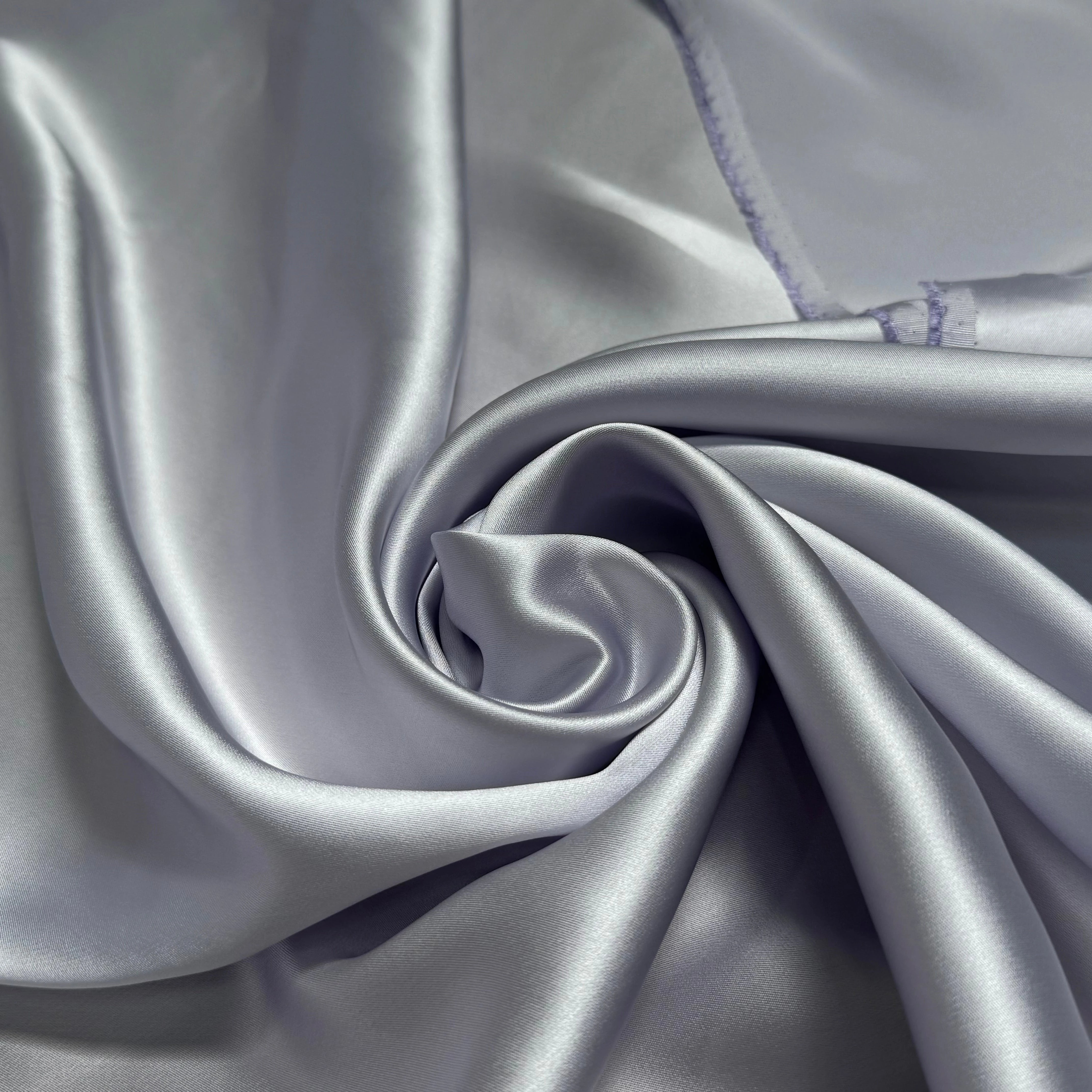 CREPE ENVERS SATIN VISCOSE BEAU TOMBÉ GREY LANVANDER - My Little Coupon