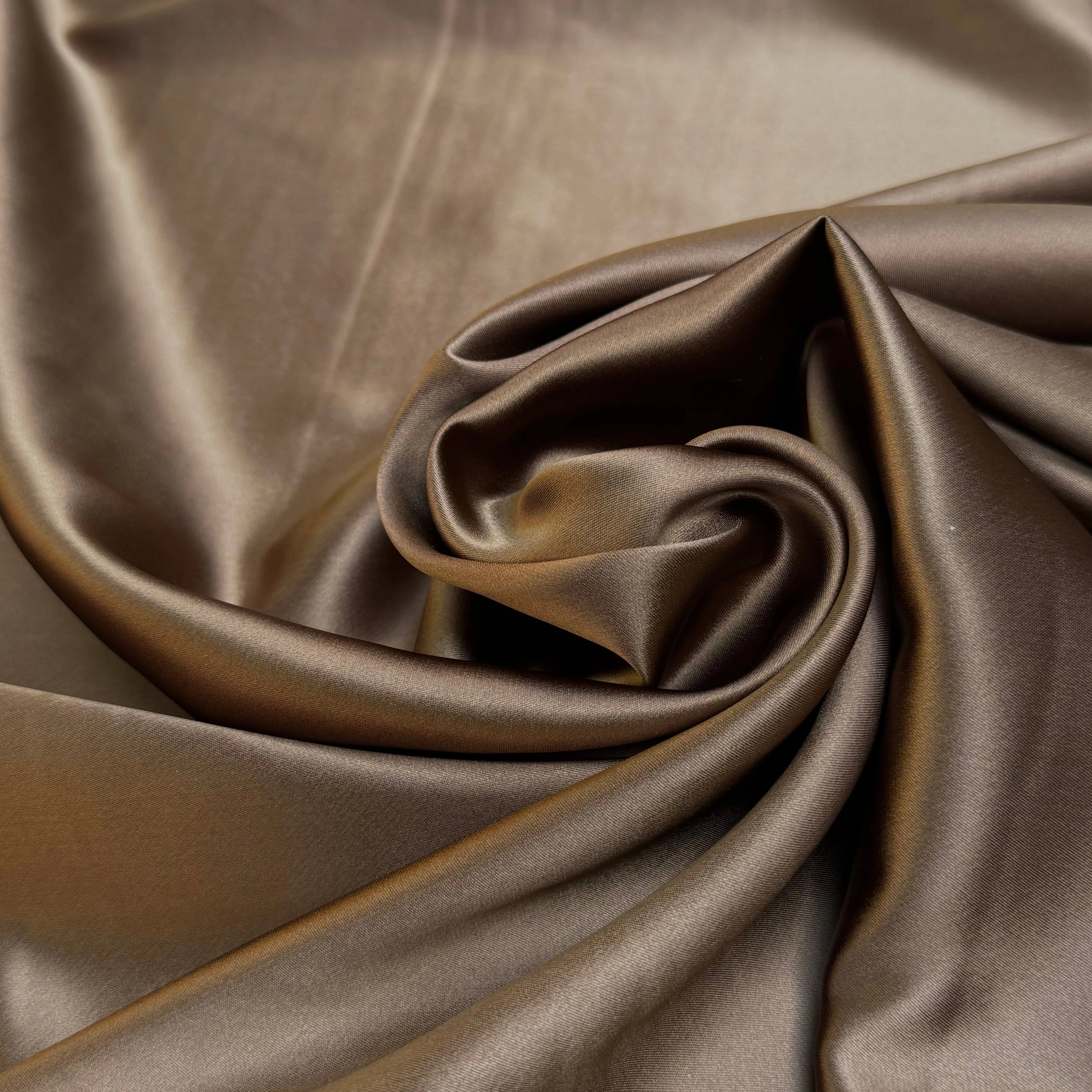 CREPE ENVERS SATIN VISCOSE BEAU TOMBÉ MARRON GLACÉ - My Little Coupon