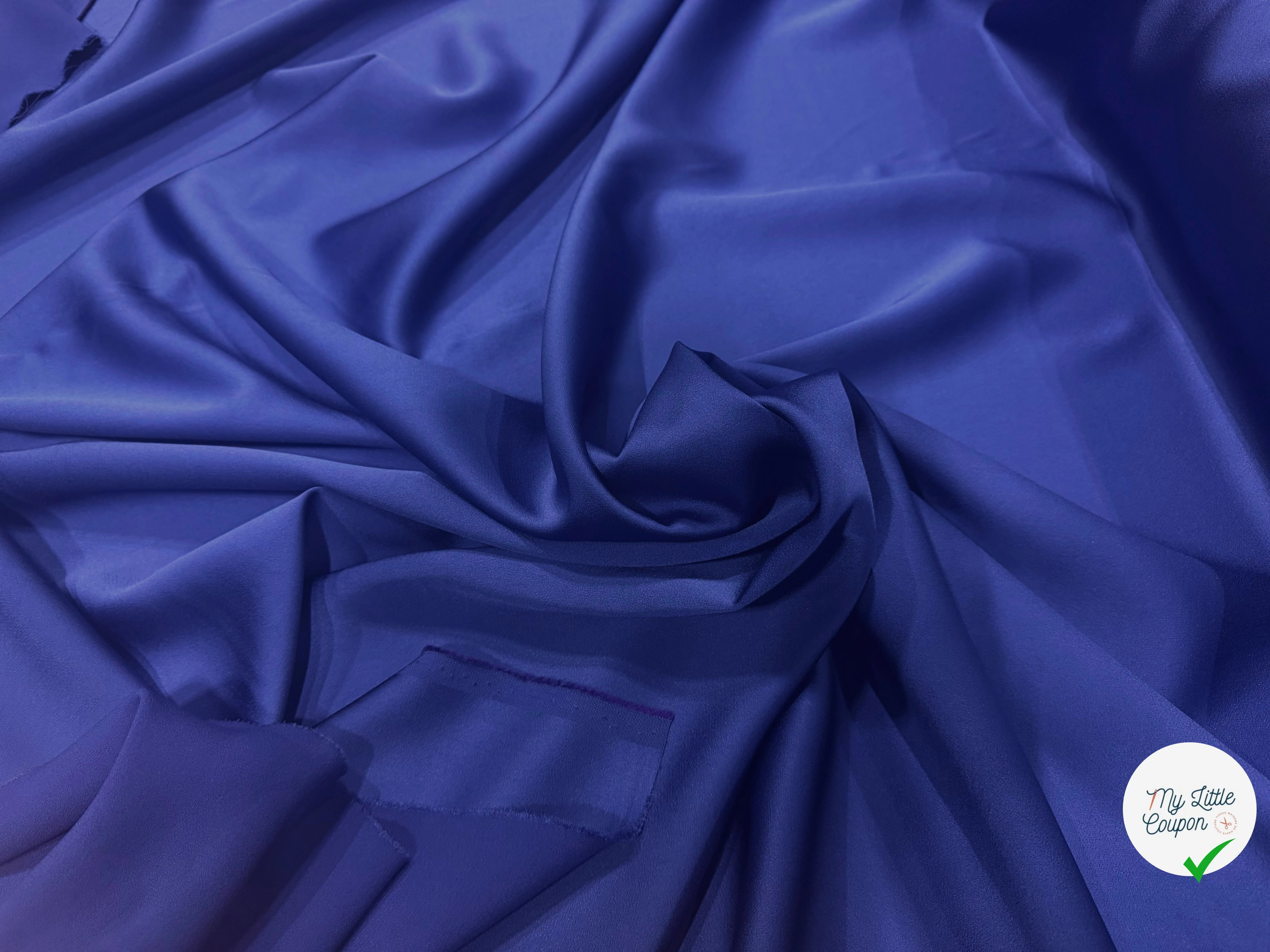 CREPE ENVERS SATIN VISCOSE ET ACETATE MAT BLEU - My Little Coupon