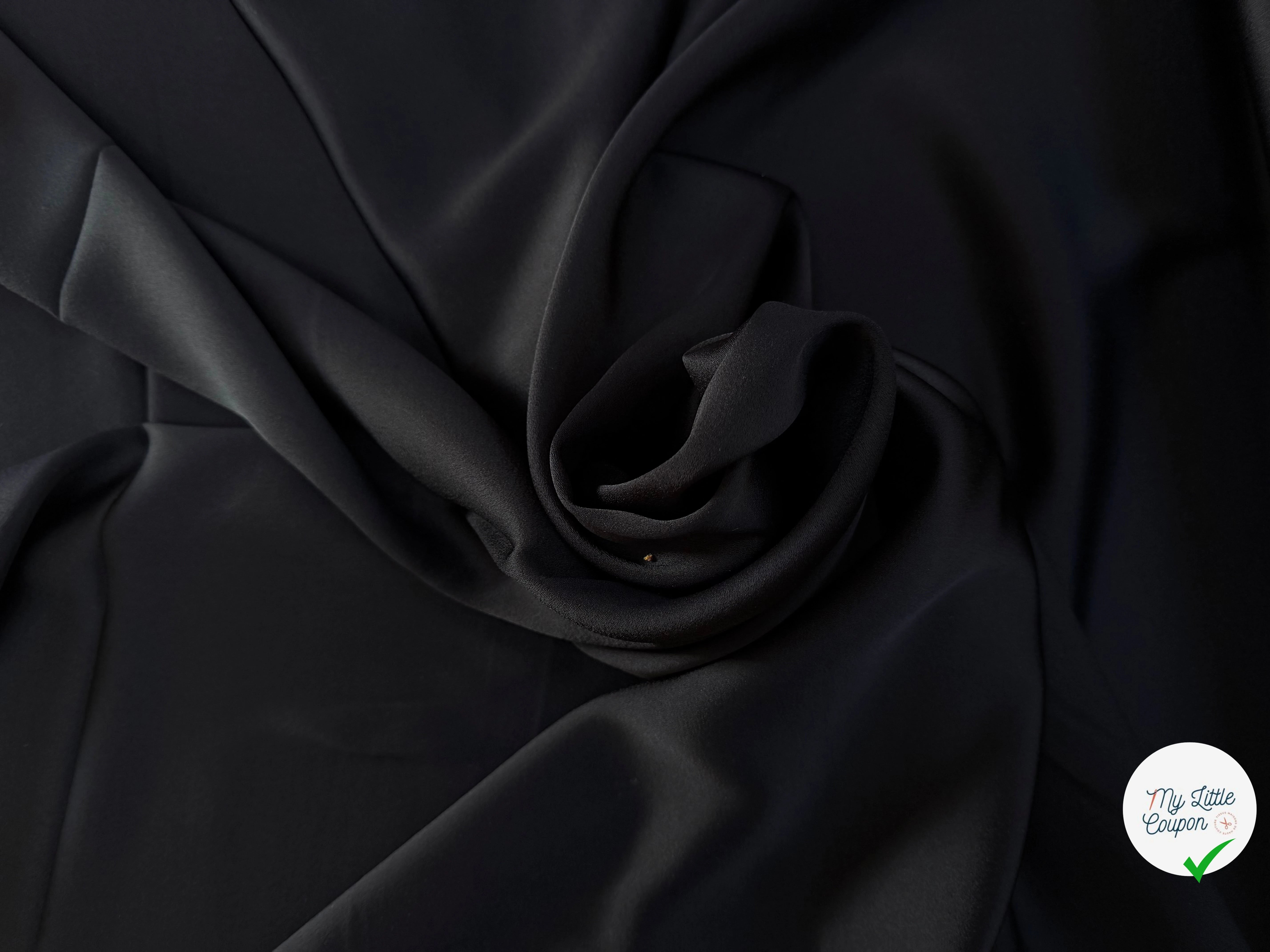 CREPE ENVERS SATIN VISCOSE ET ACETATE MAT NOIR - My Little Coupon