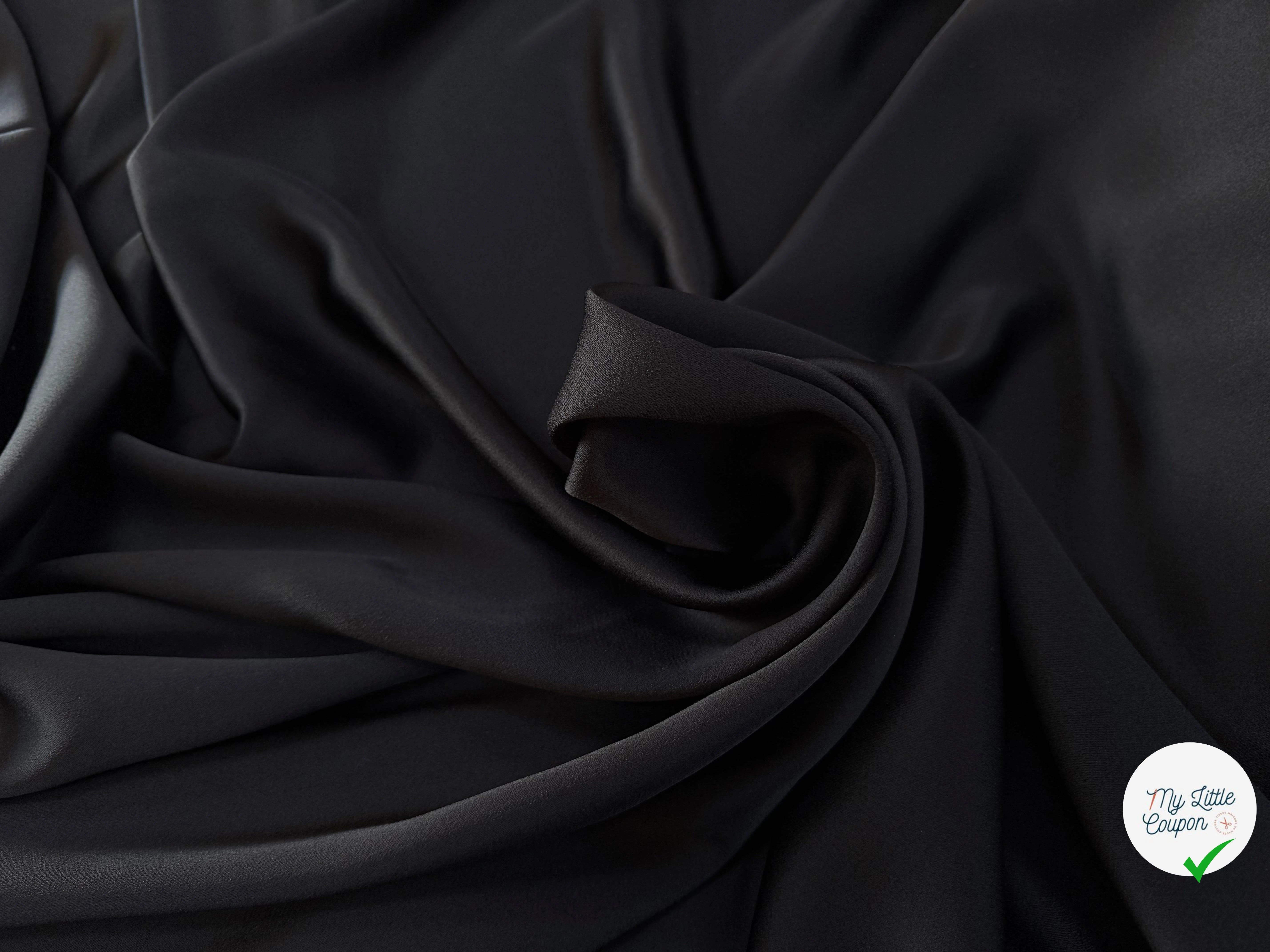 CREPE ENVERS SATIN VISCOSE ET ACETATE MAT NOIR - My Little Coupon