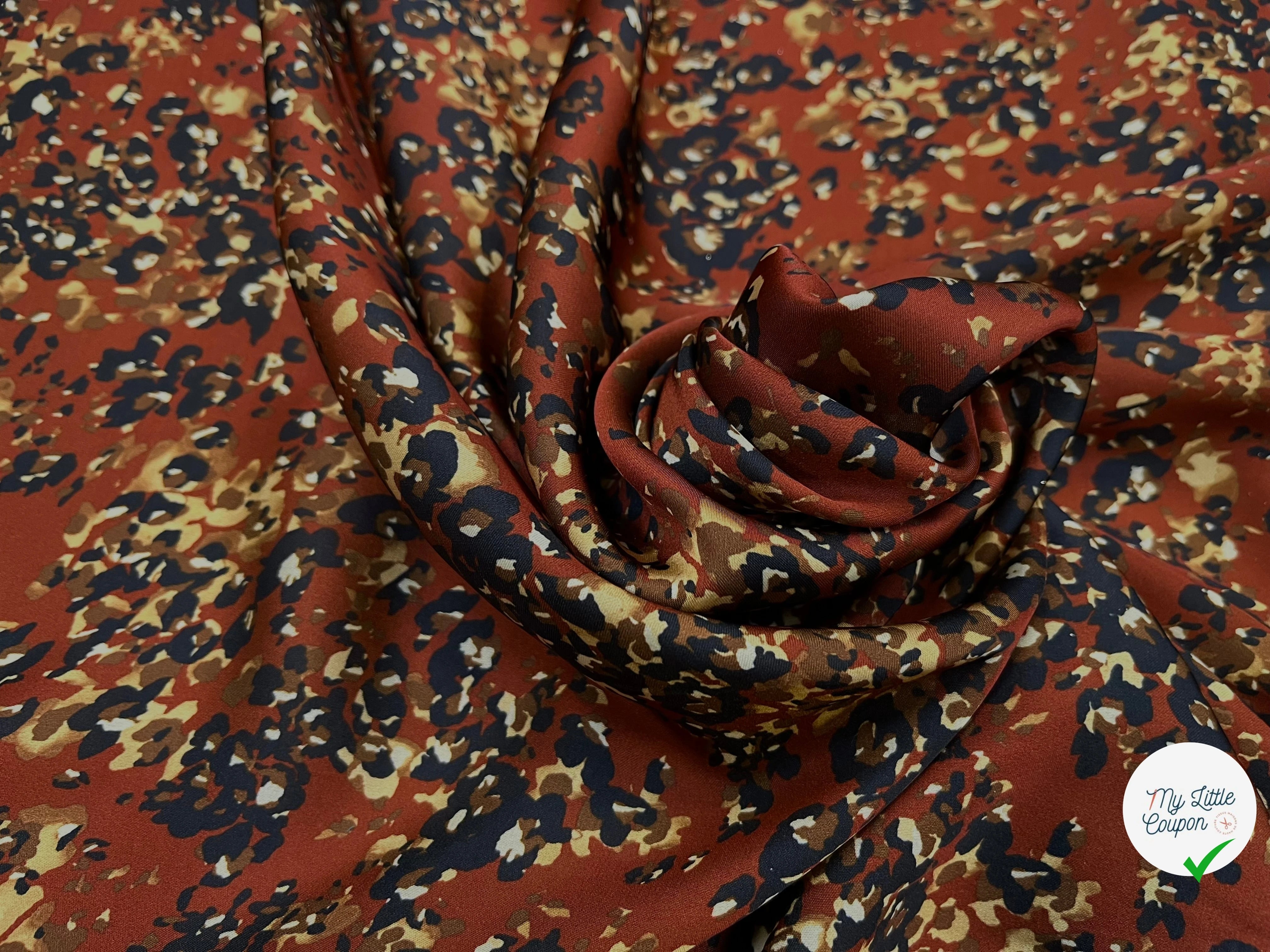 CREPE FLEURS ABSTRAITE NOIR&FOND MARRON ET FLUIDE - My Little Coupon