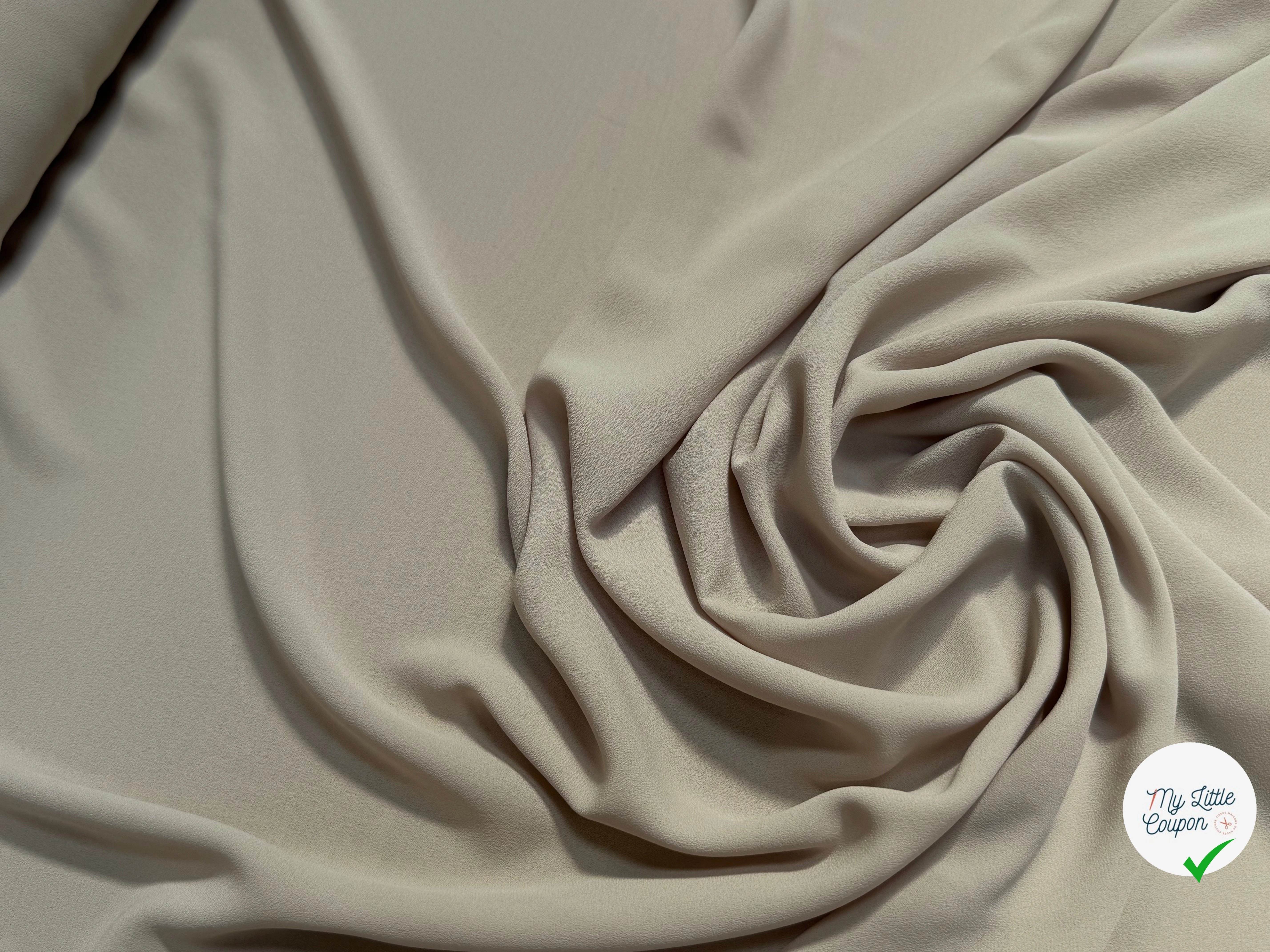 CREPE FLUIDE BEIGE SABLE BEAU TOMBÉ - My Little Coupon