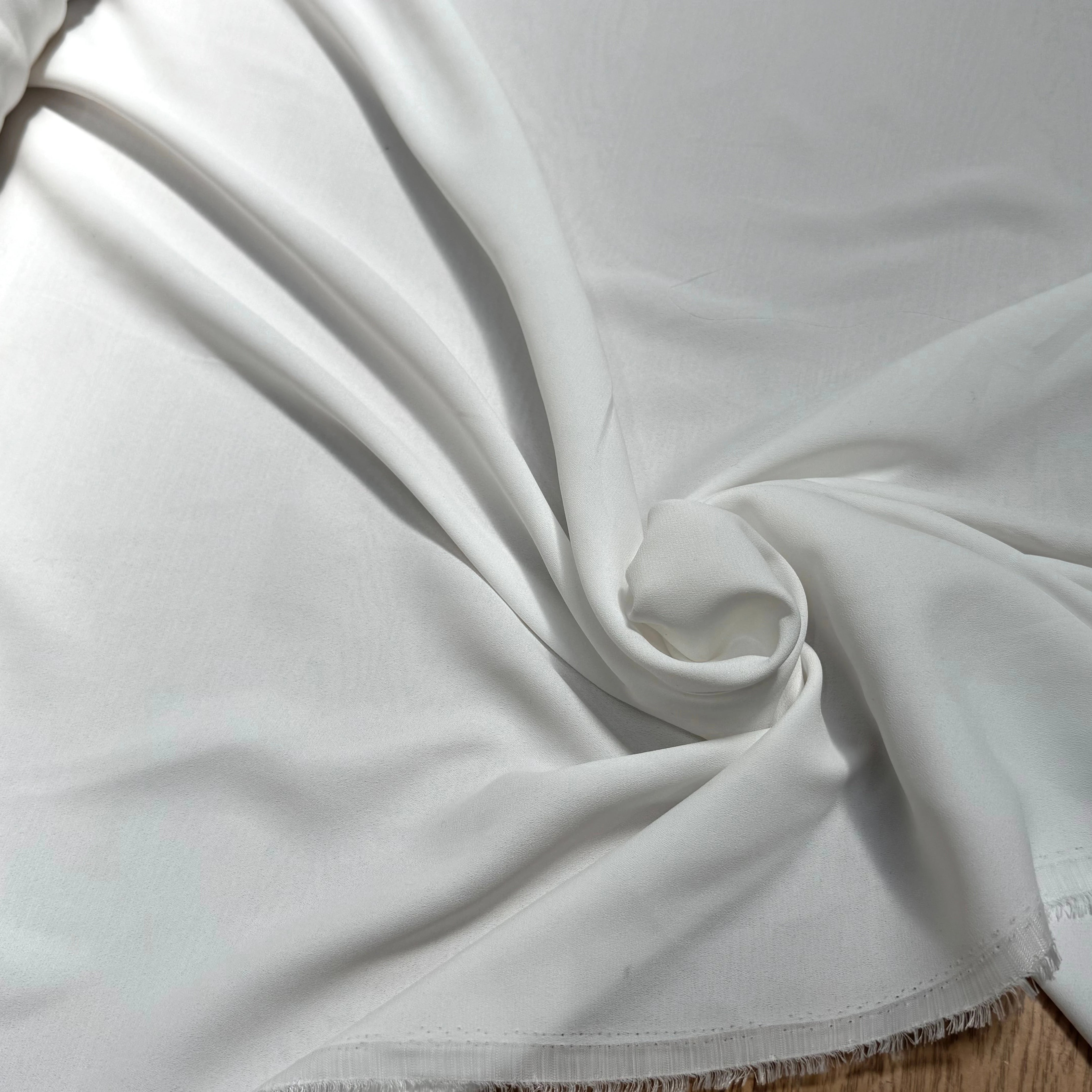 CREPE FLUIDE BLANC CASSÉ BEAU TOUCHER - My Little Coupon
