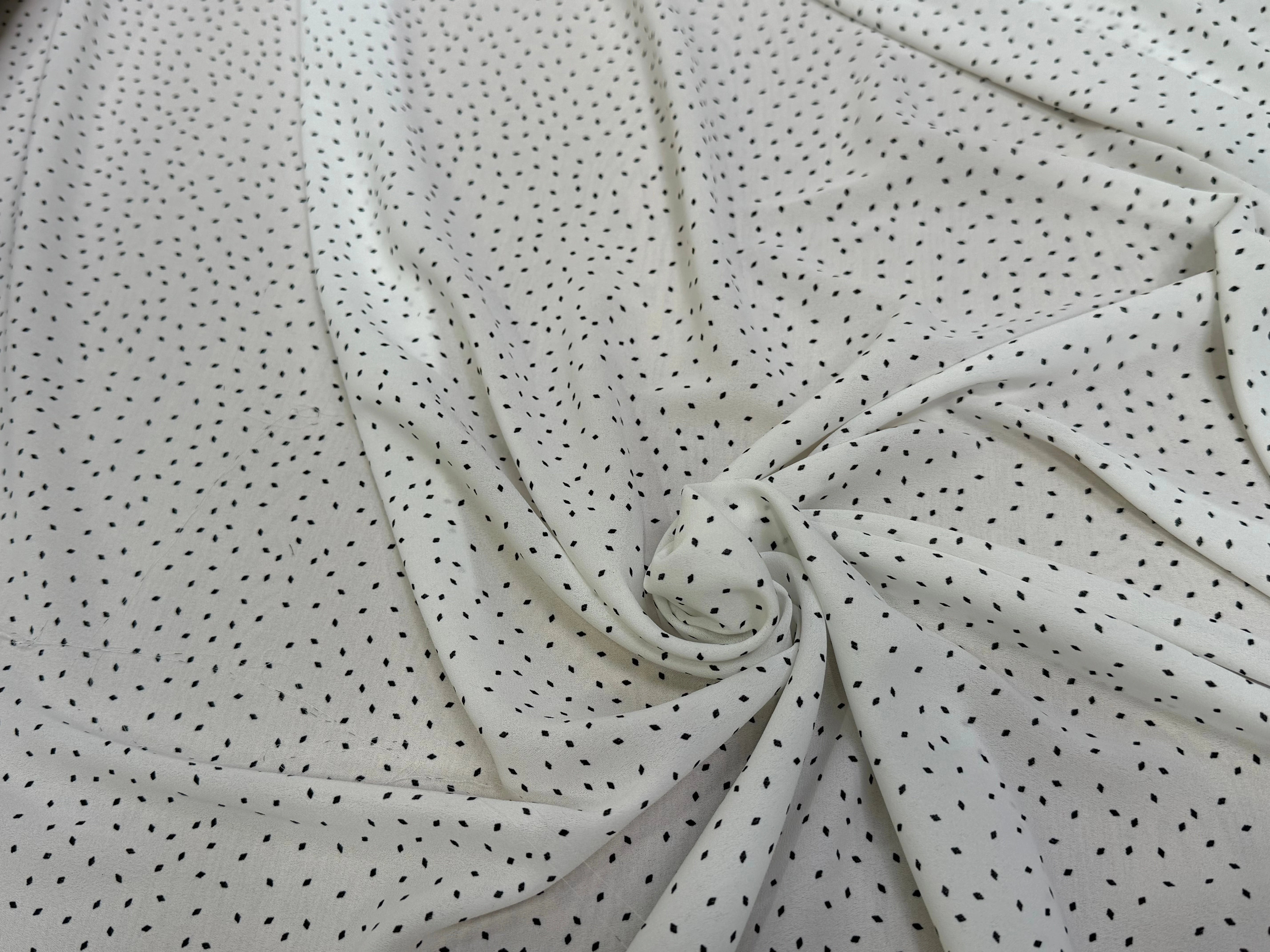 CREPE FLUIDE FOND BLANC POIS MINI LOSANGES - My Little Coupon