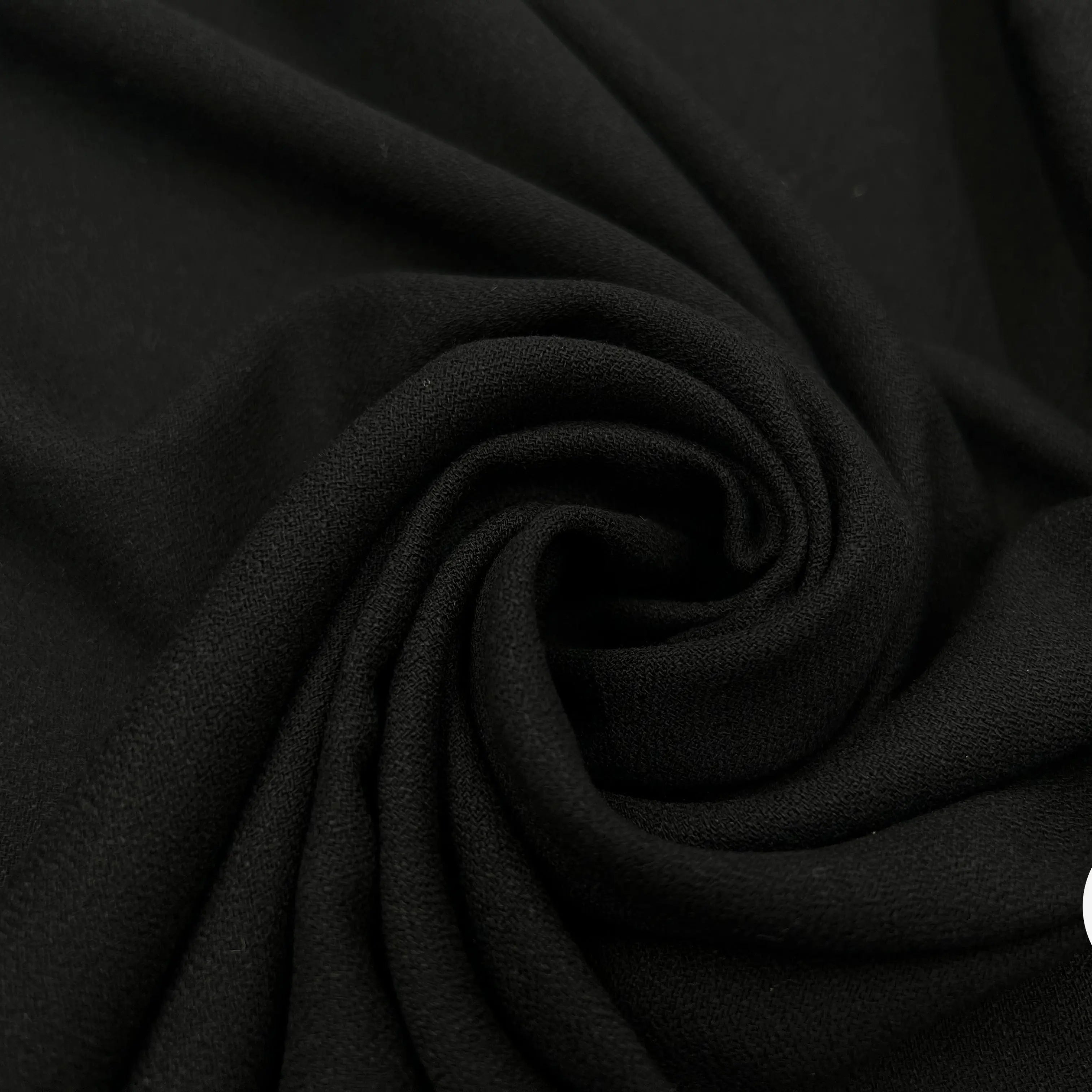 CRÊPE FLUIDE POLYESTER NOIR MSO