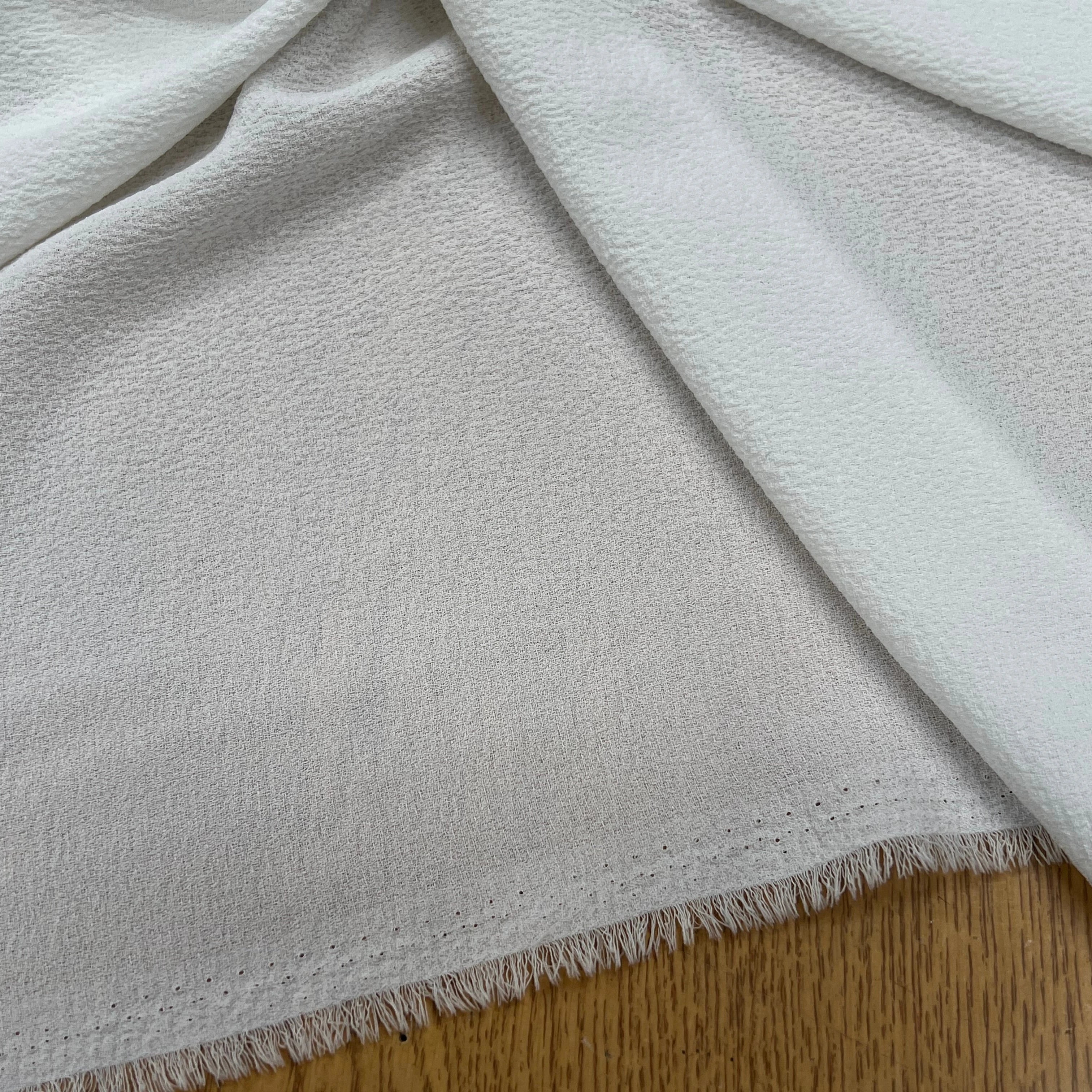 CREPE GAUFFRÉ BLANC FABRICATION FRANÇAISE - My Little Coupon