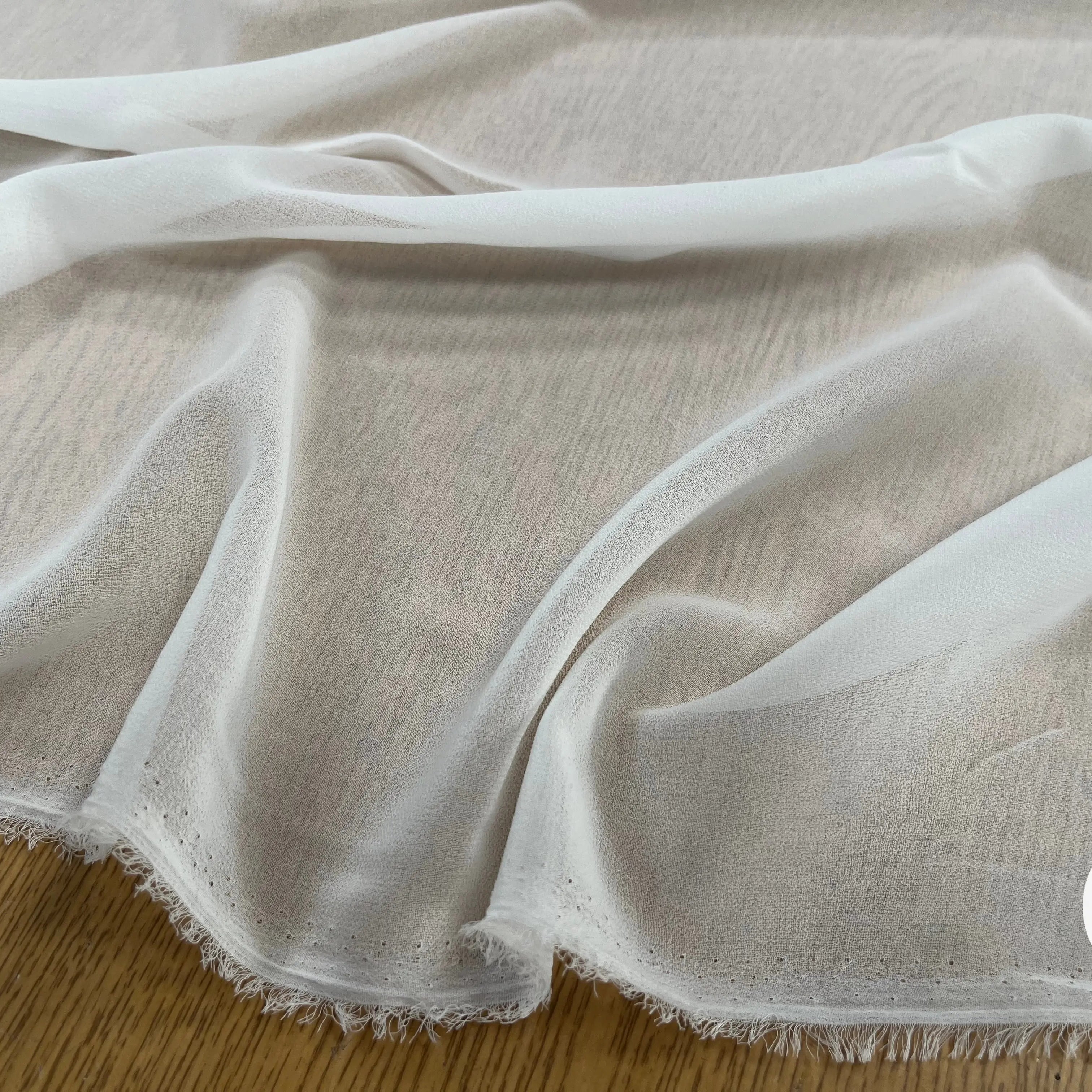 CREPE GEORGETTE BLANC POLYESTER - My Little Coupon