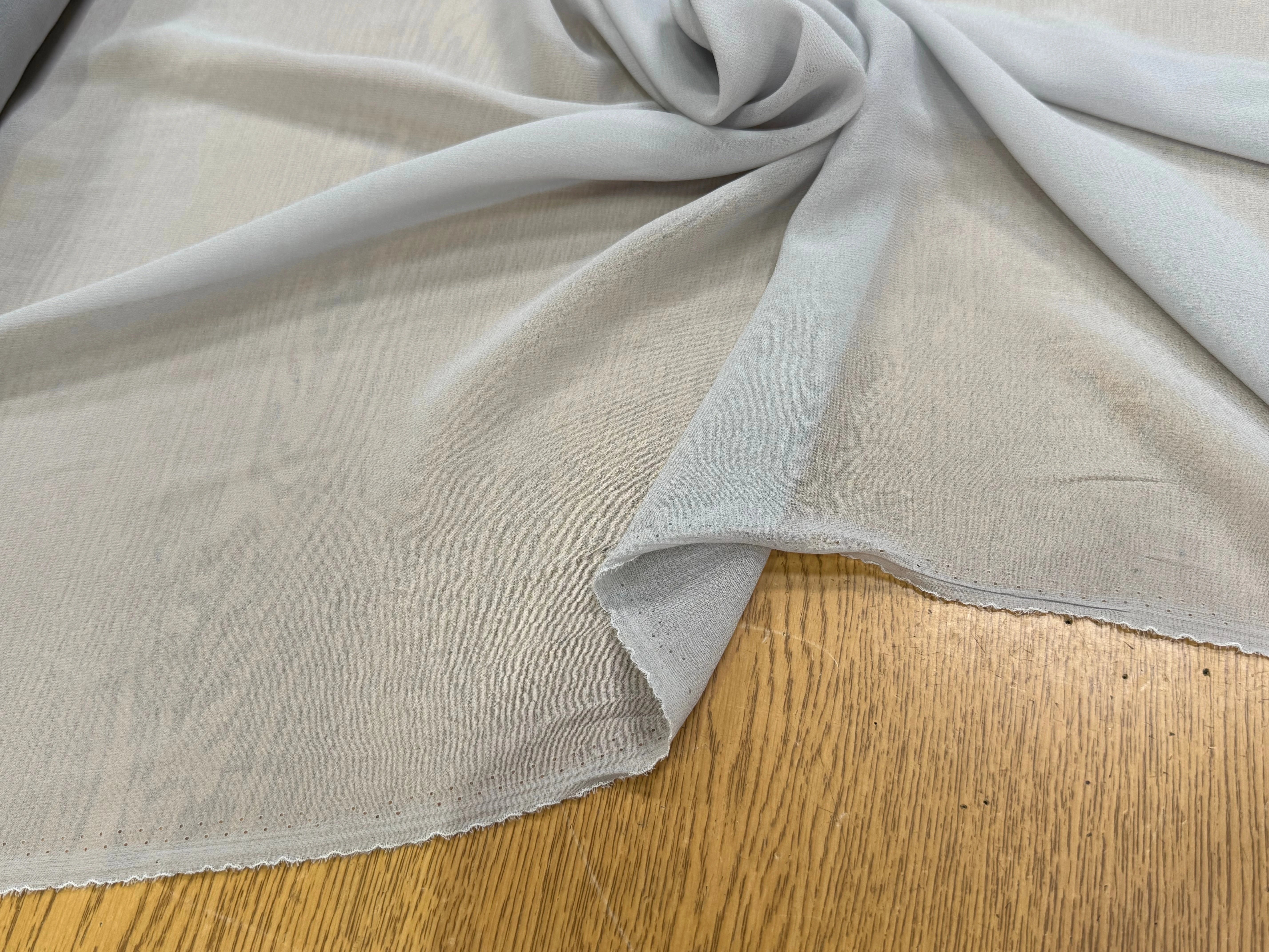 CREPE GEORGETTE DE SOIE GRIS SOURIS - My Little Coupon