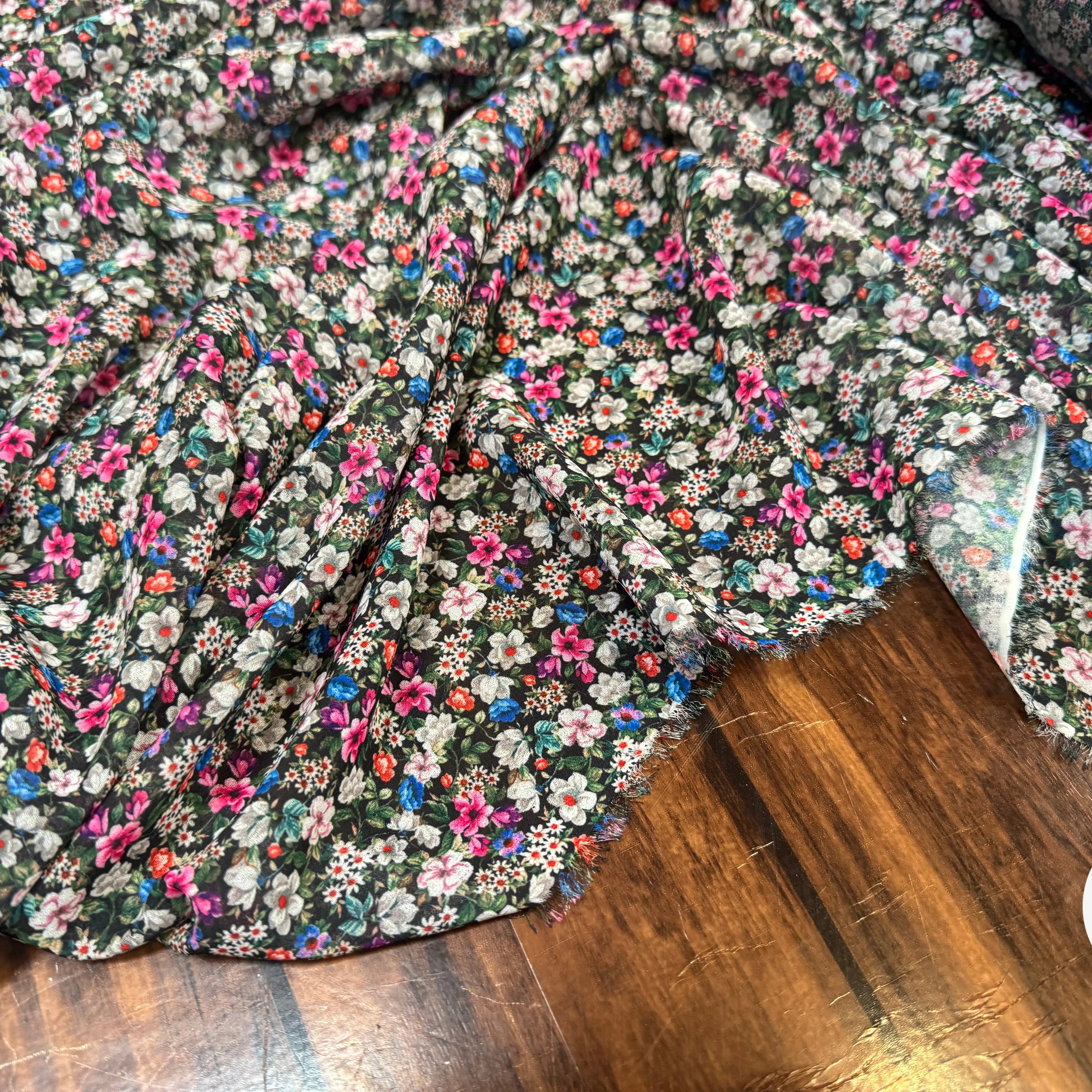 CREPE GEORGETTE EXPLOSION DE FLEURS - My Little Coupon