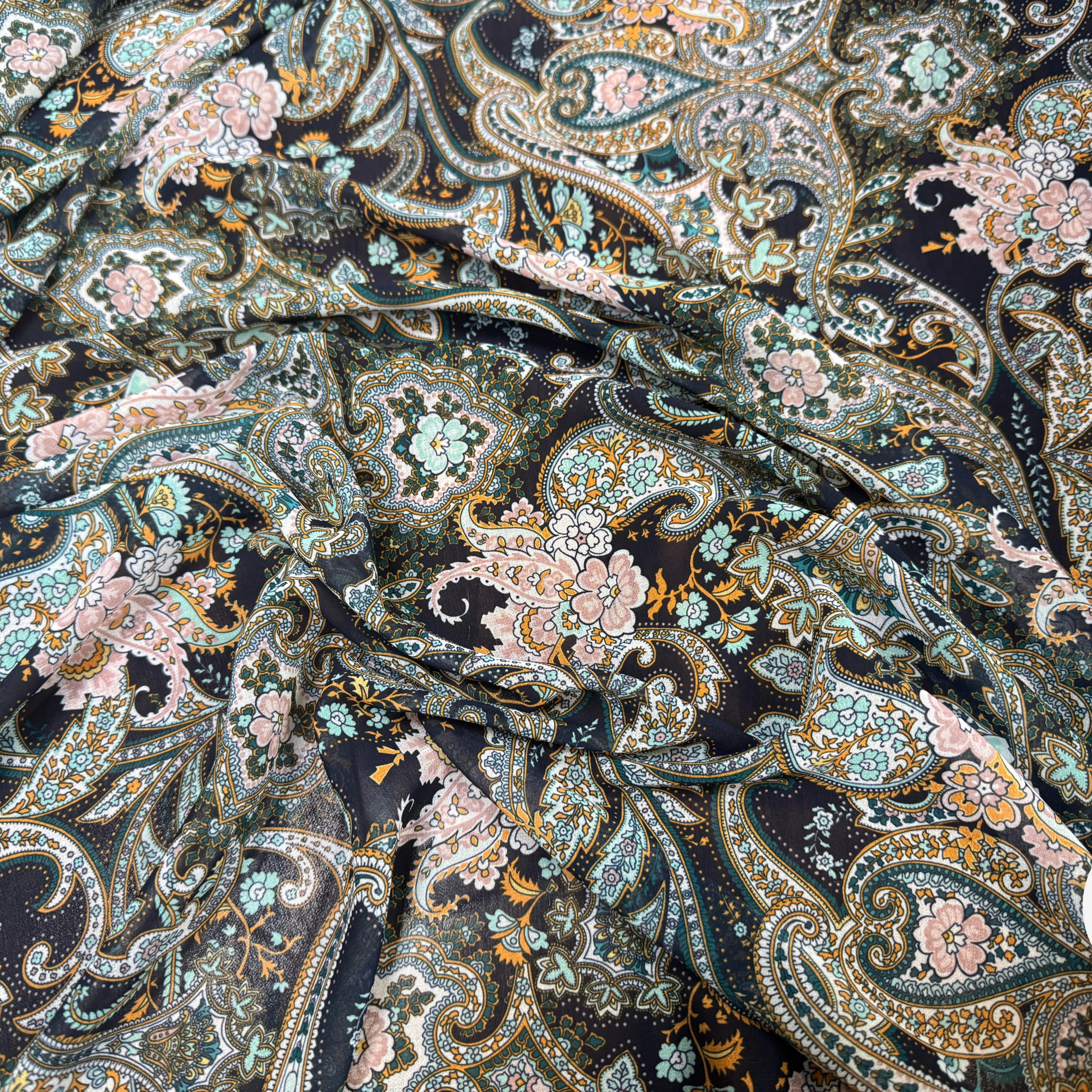 CREPE GEORGETTE EXPLOSION DE PAISLEY - My Little Coupon