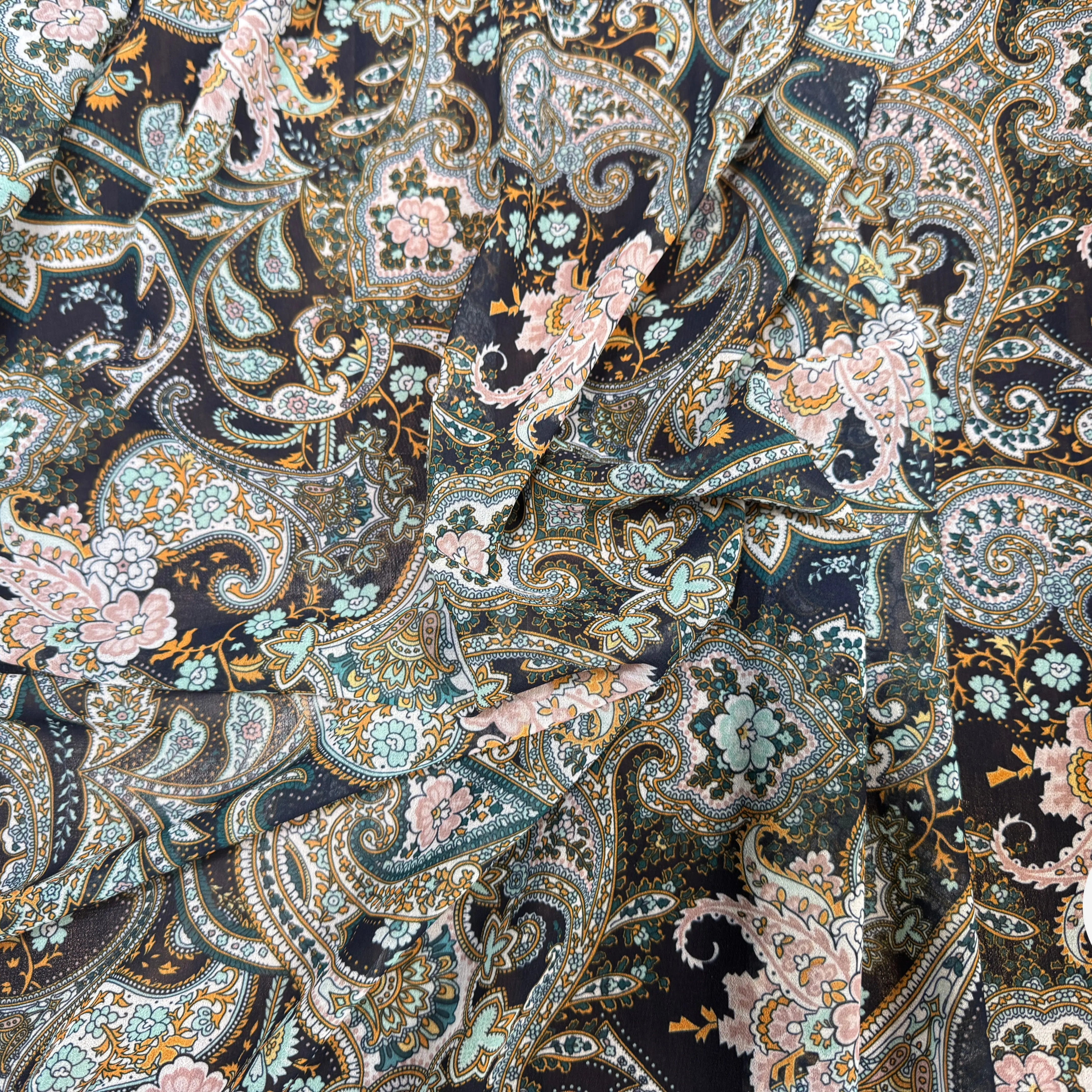 CREPE GEORGETTE EXPLOSION DE PAISLEY - My Little Coupon