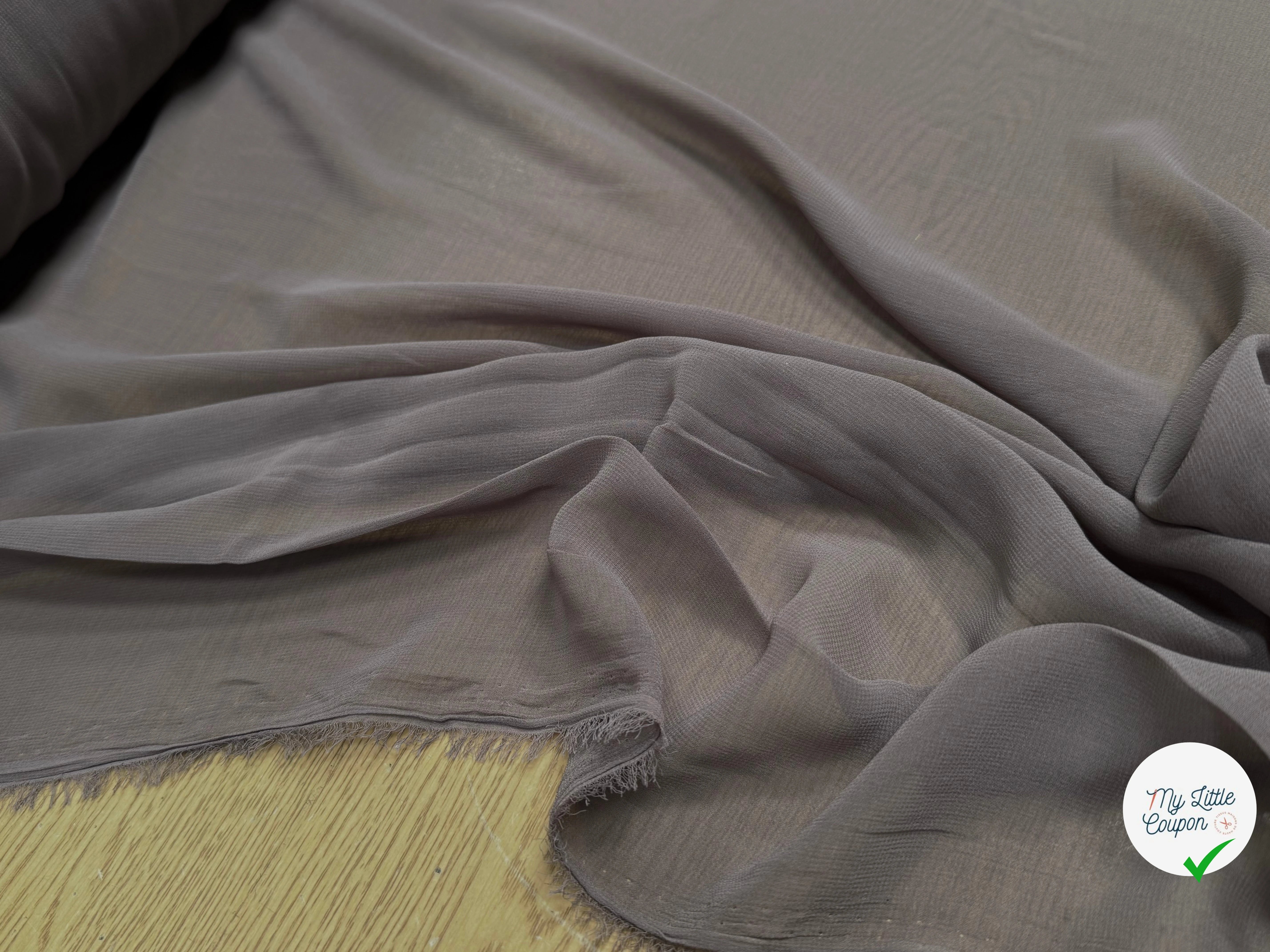 CREPE GEORGETTE FLUIDE SAND - My Little Coupon