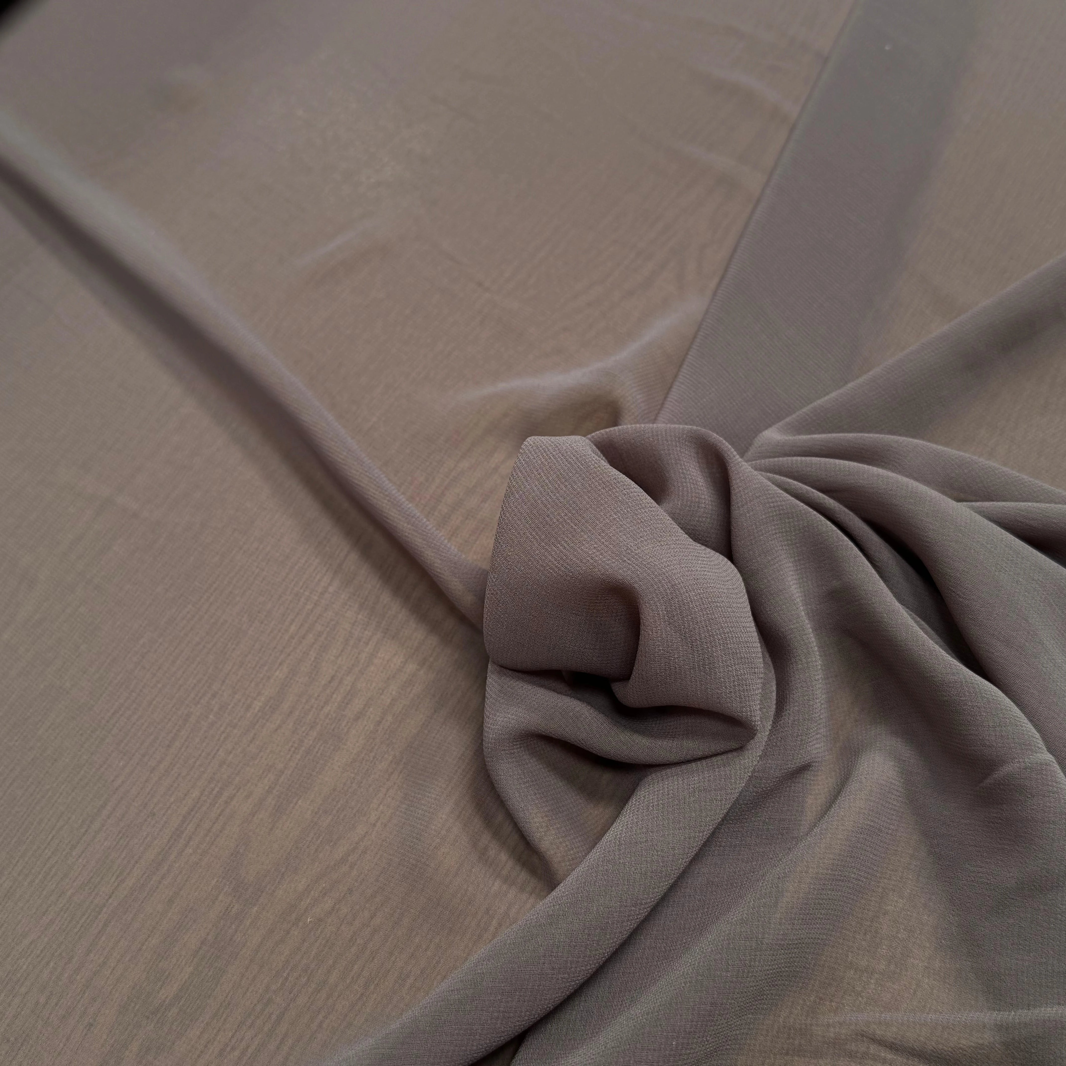 CREPE GEORGETTE FLUIDE SAND - My Little Coupon