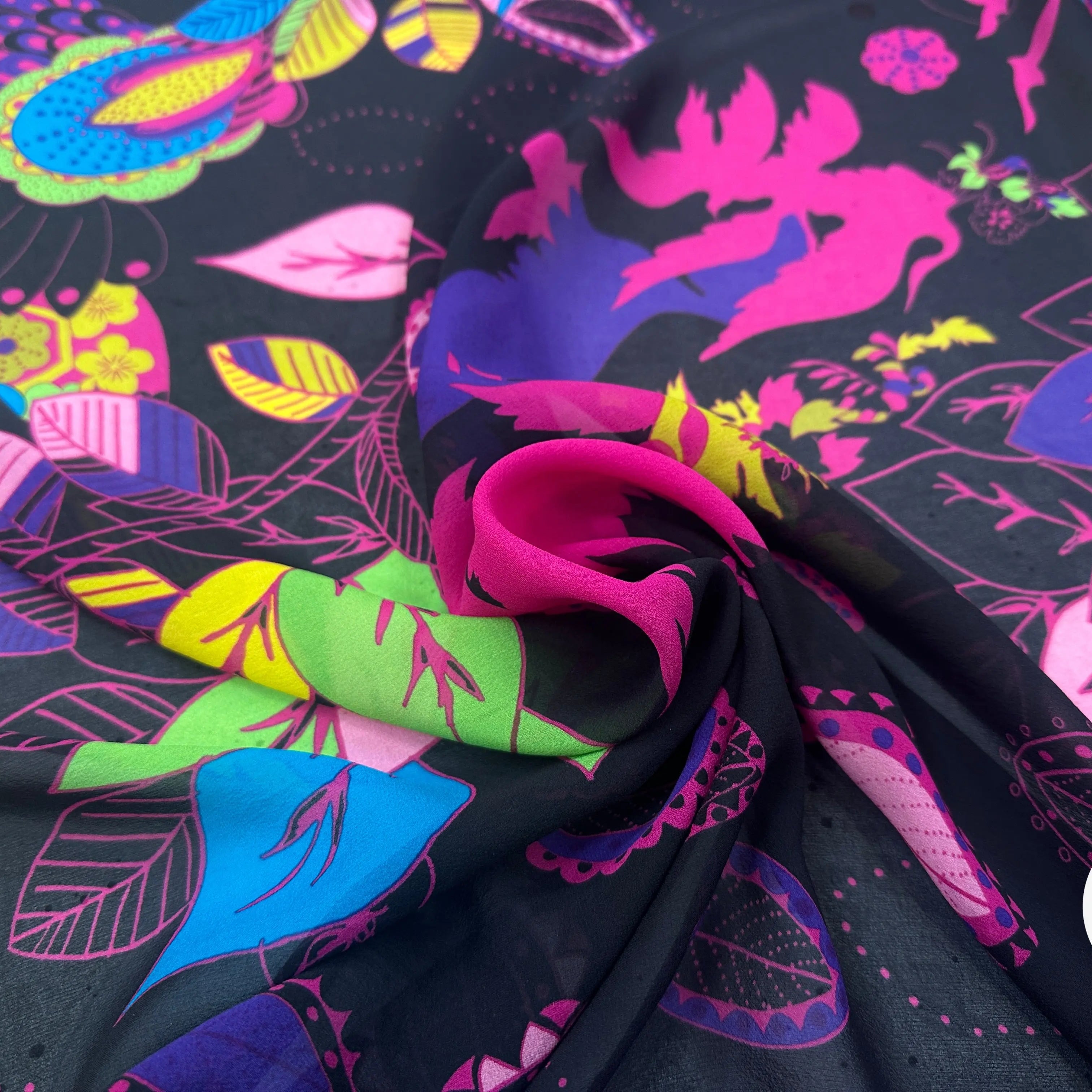 CREPE GEORGETTE SOIE FIORI PSICHEDELICI SU SFONDO NERO MLC INTERN