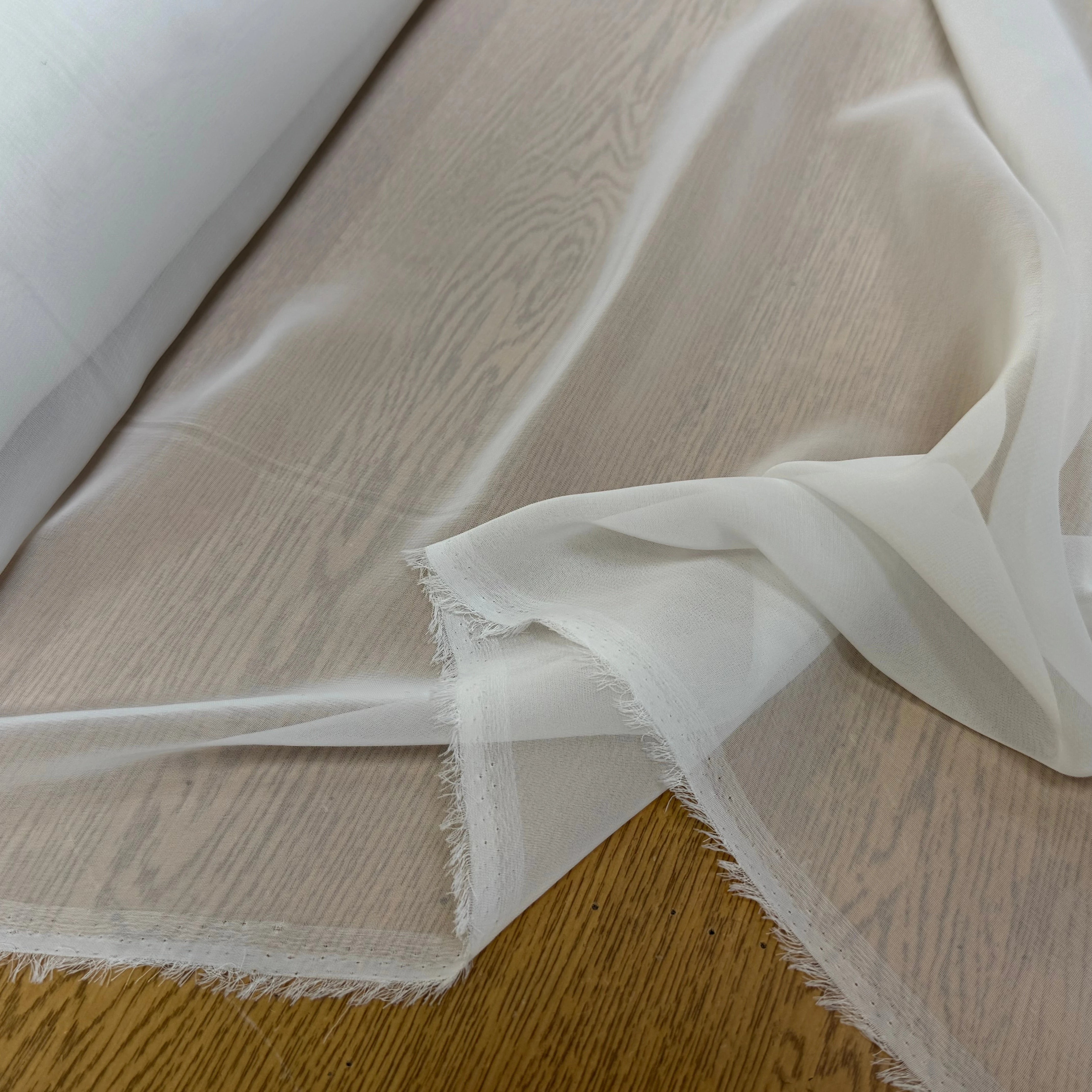 CREPE GEORGETTE ULTA FIN BLANC CASSÉ - My Little Coupon