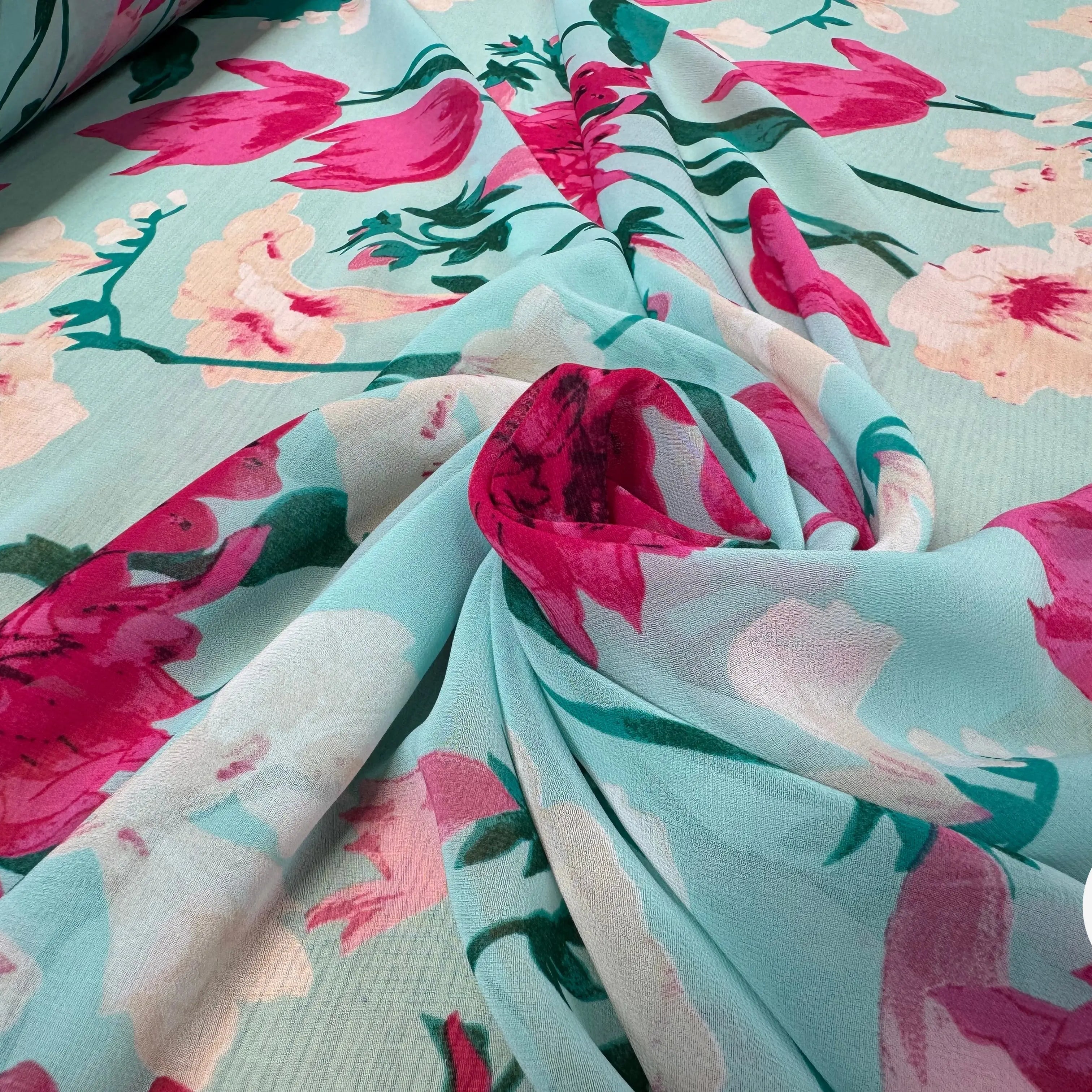 CREPE GOERGETTE FOND BLEU MOTIFS FLEURS ROSE - My Little Coupon