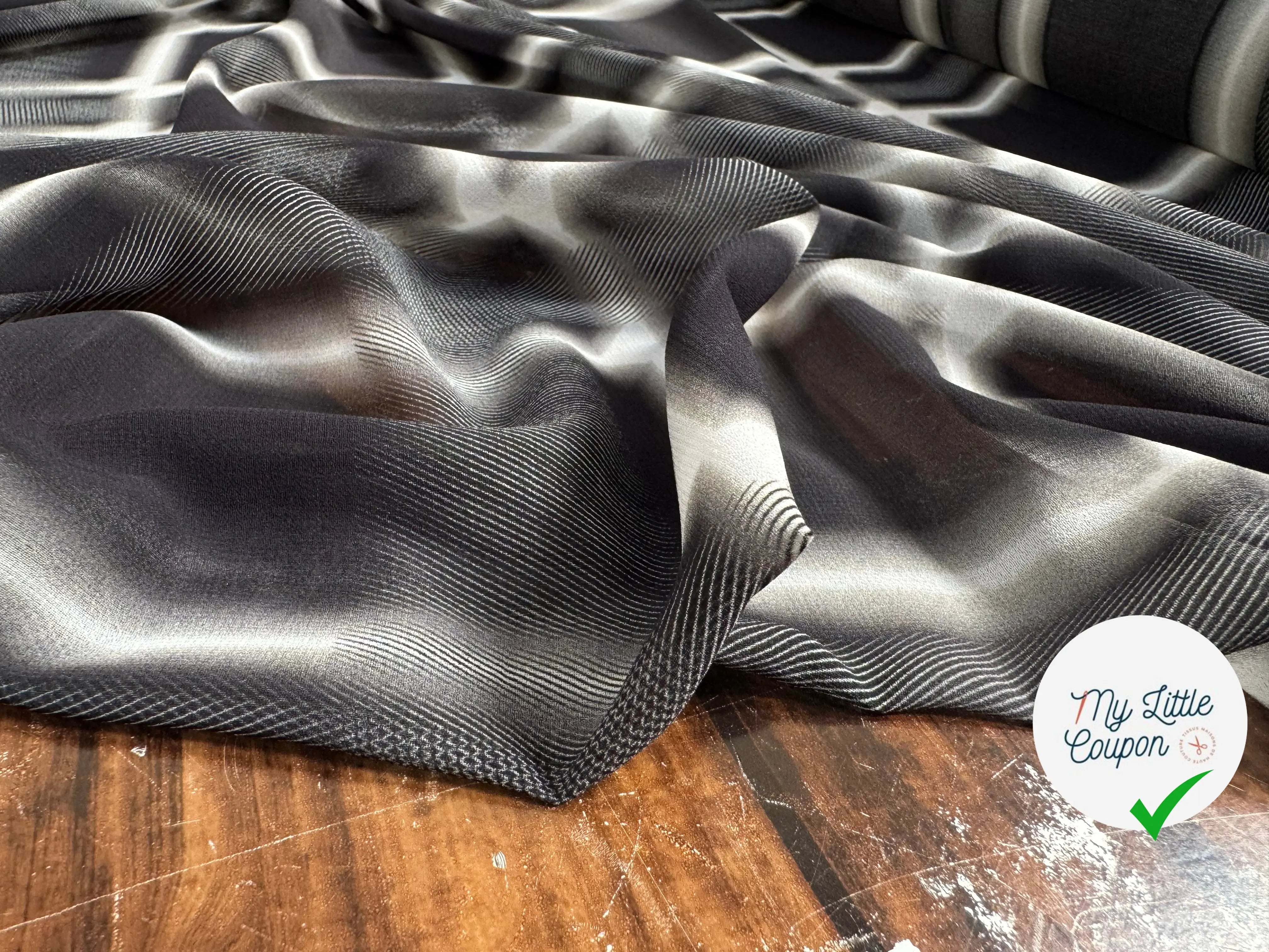 CREPE GRIS CARREAUX REGULIERS - My Little Coupon