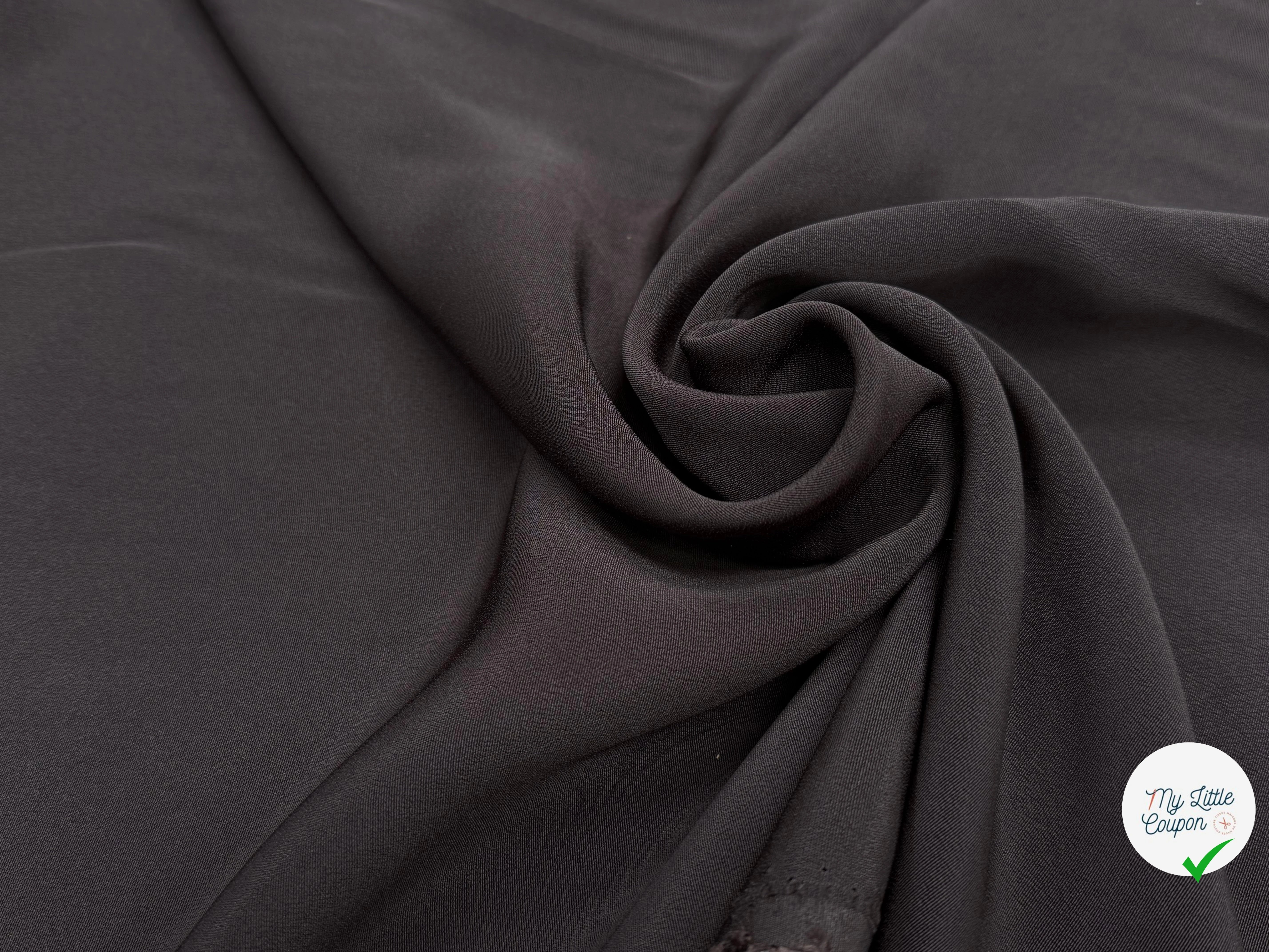 CREPE LÉGÈREMENT SATINÉ ACÉTATE VISCOSE MARRON FONCÉ - My Little Coupon