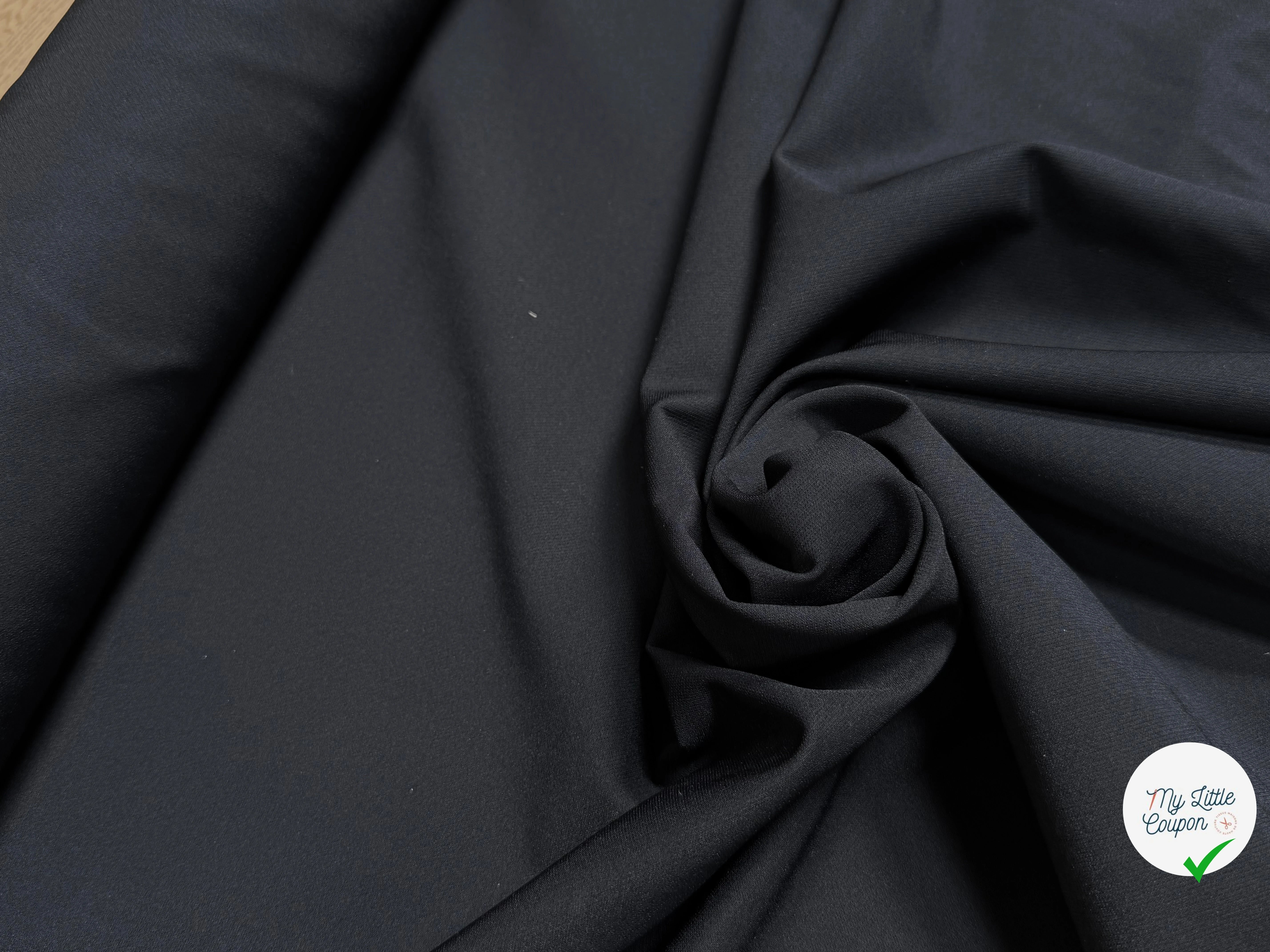 CREPE LÉGÈREMENT SATINÉ ASPECT PEACHSKIN ULTRA STRETCH NOIR - My Little Coupon