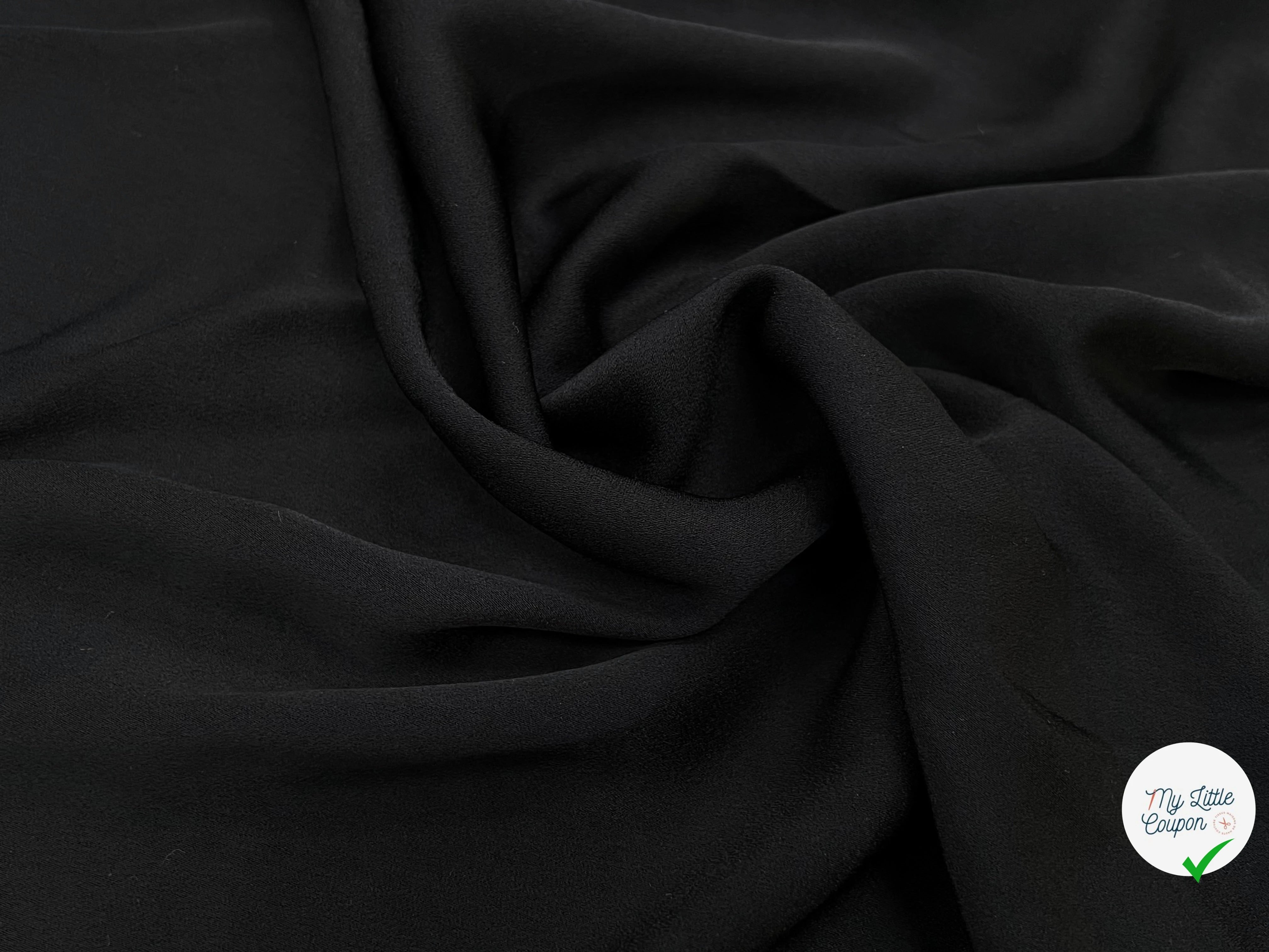 CRÈPE LÉGÈREMENT SATINÉ FLUIDE NOIR 138CM - My Little Coupon